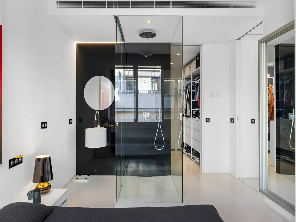 Fantastisk lejlighed på 1. linje med betagende 180º udsigt og elevator-8