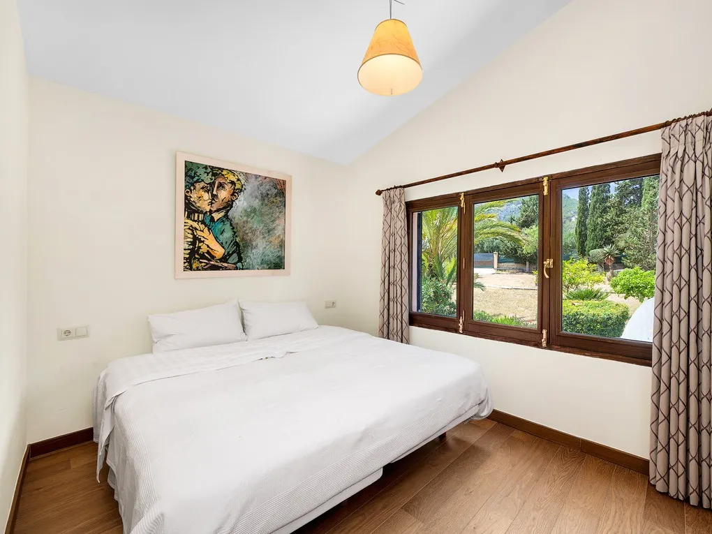 Traditional finca in a beautiful setting-21