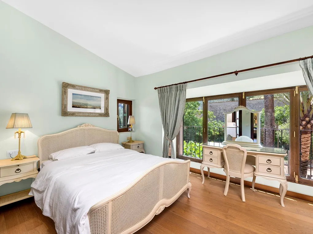 Traditionel finca i smukke omgivelser-11