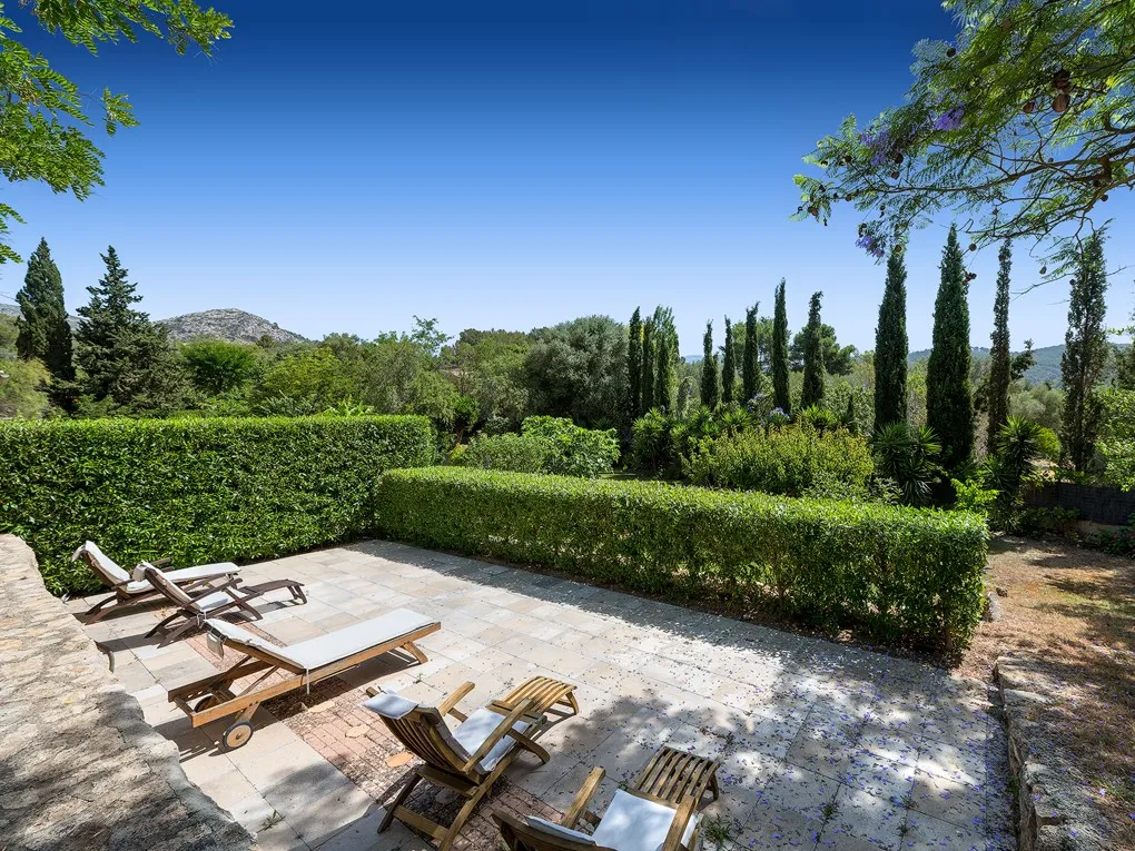 Traditional finca in a beautiful setting-23