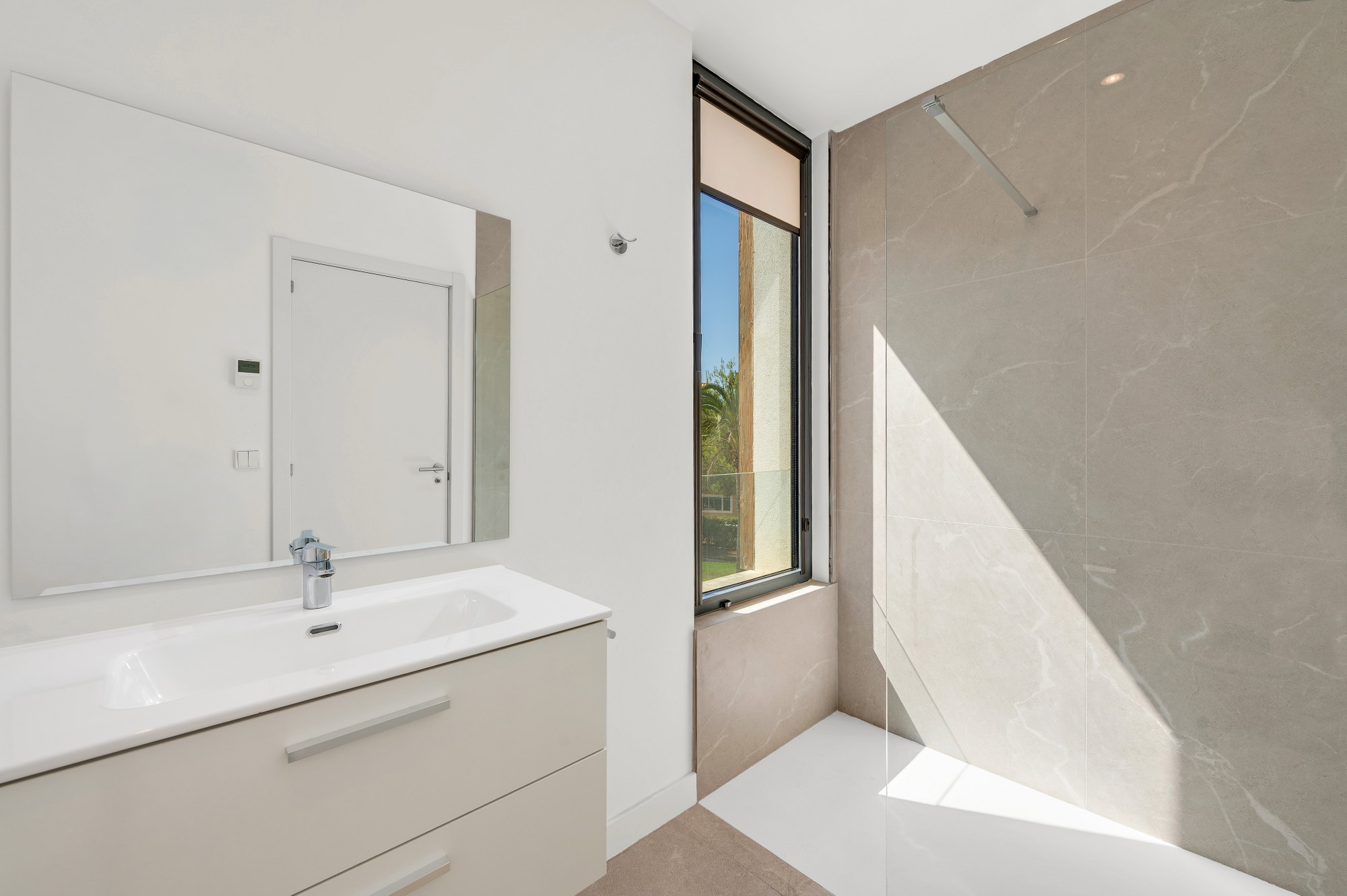 Modern 3 bedroom apartment in Nova Santa Ponsa-10