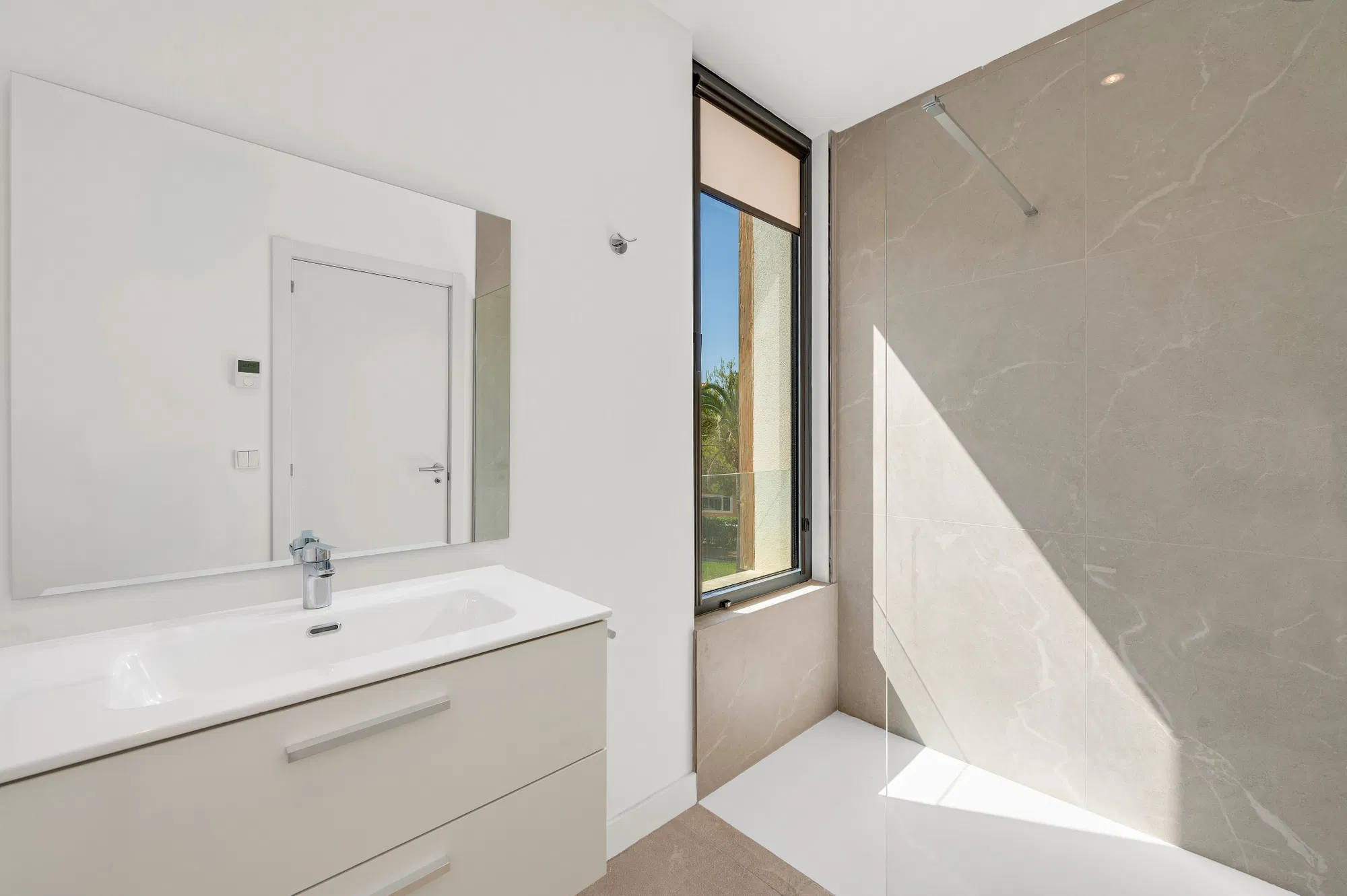 Modern 3 bedroom apartment in Nova Santa Ponsa-10