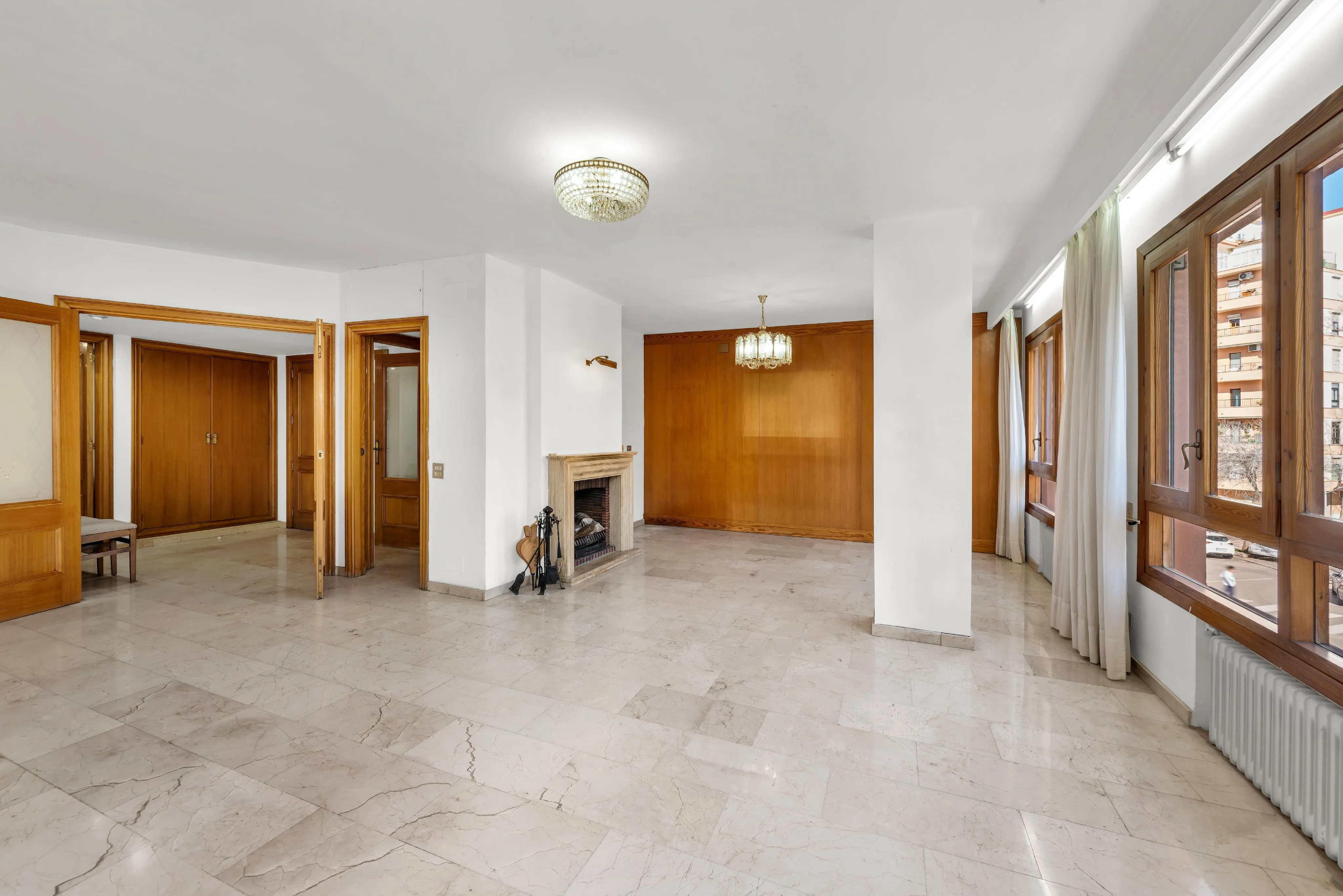 Aantrekkelijke investeringsmogelijkheid op toplocatie in Palma nabij Santa Catalina & Jaime III-5