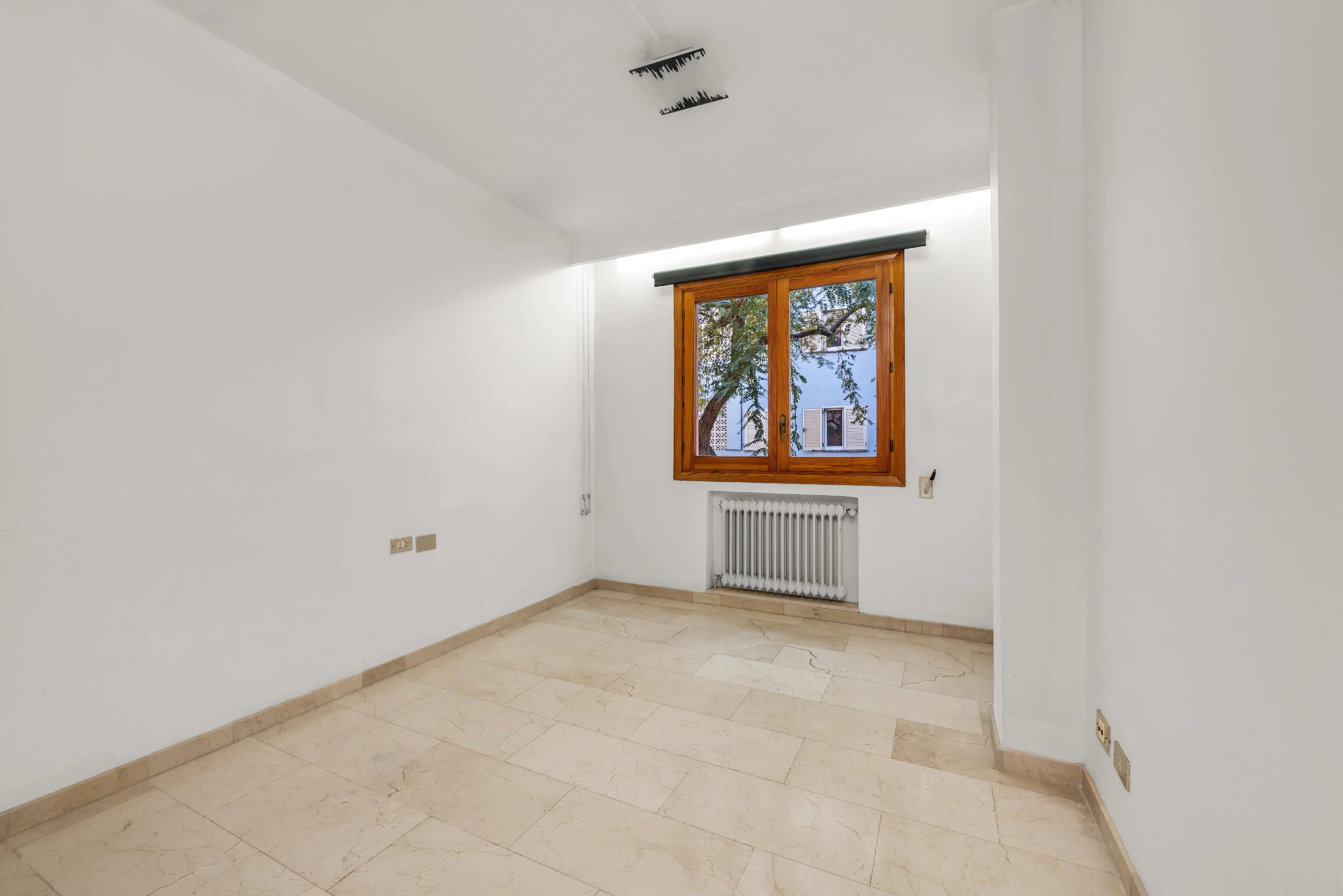 Atractiva oportunitat d'inversió en una ubicació privilegiada de Palma, prop de Santa Catalina i Jaume III-12