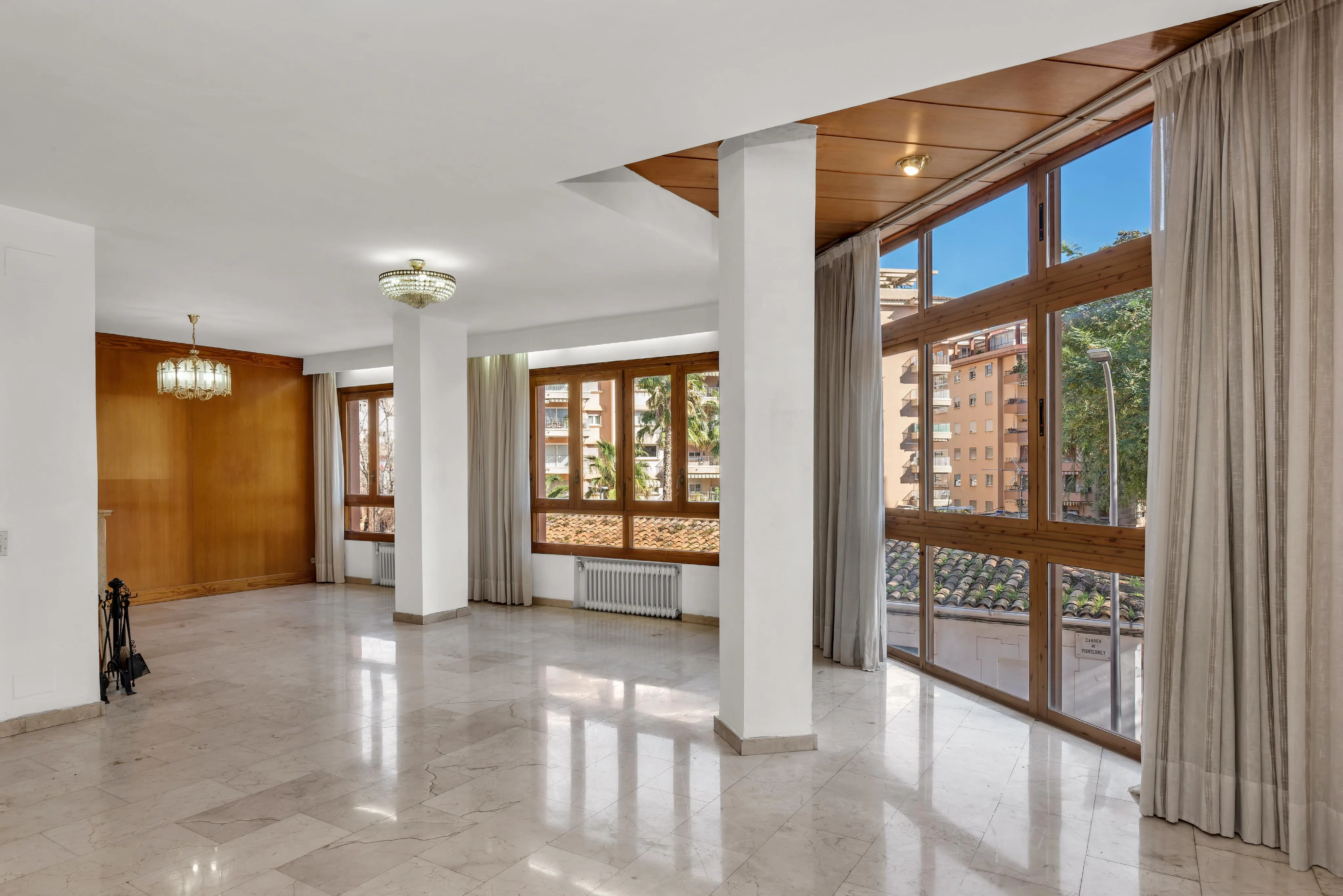 Aantrekkelijke investeringsmogelijkheid op toplocatie in Palma nabij Santa Catalina & Jaime III-3