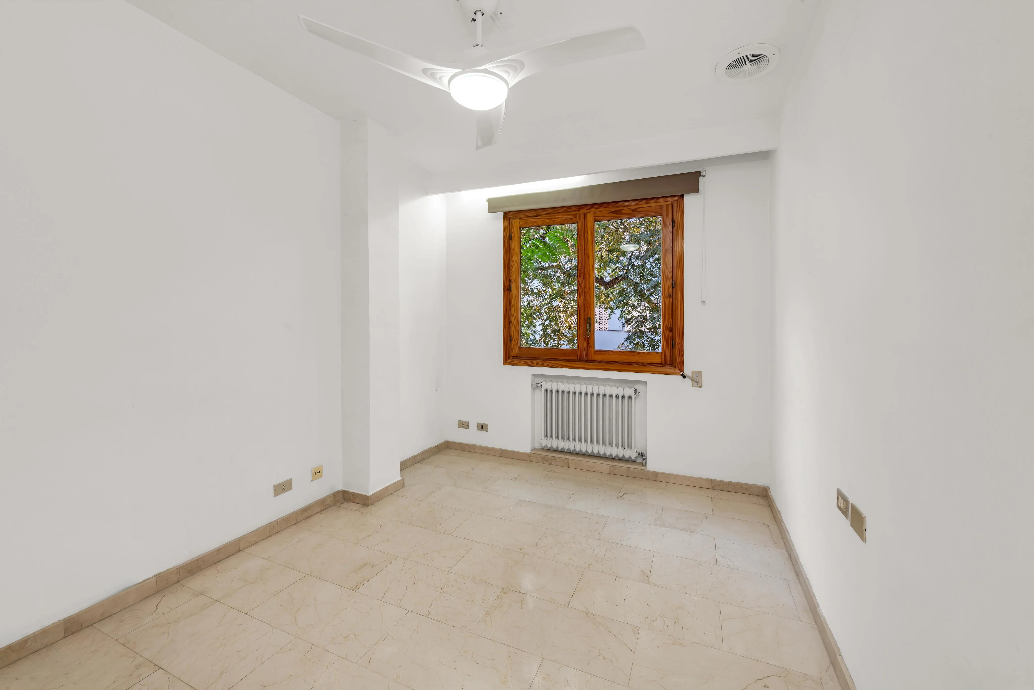 Aantrekkelijke investeringsmogelijkheid op toplocatie in Palma nabij Santa Catalina & Jaime III-10