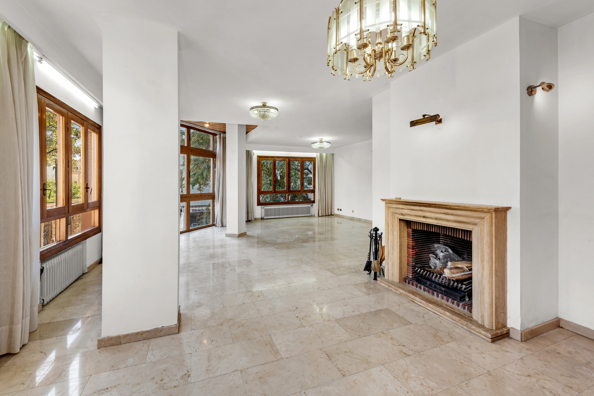 Attractive investment opportunity in prime location of Palma near Santa Catalina & Jaime III