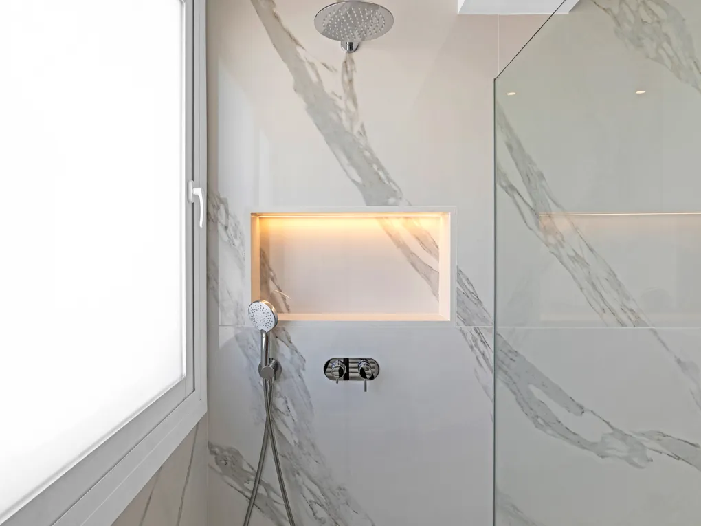 Penthouse rénové avec vue et parking à Palma-13