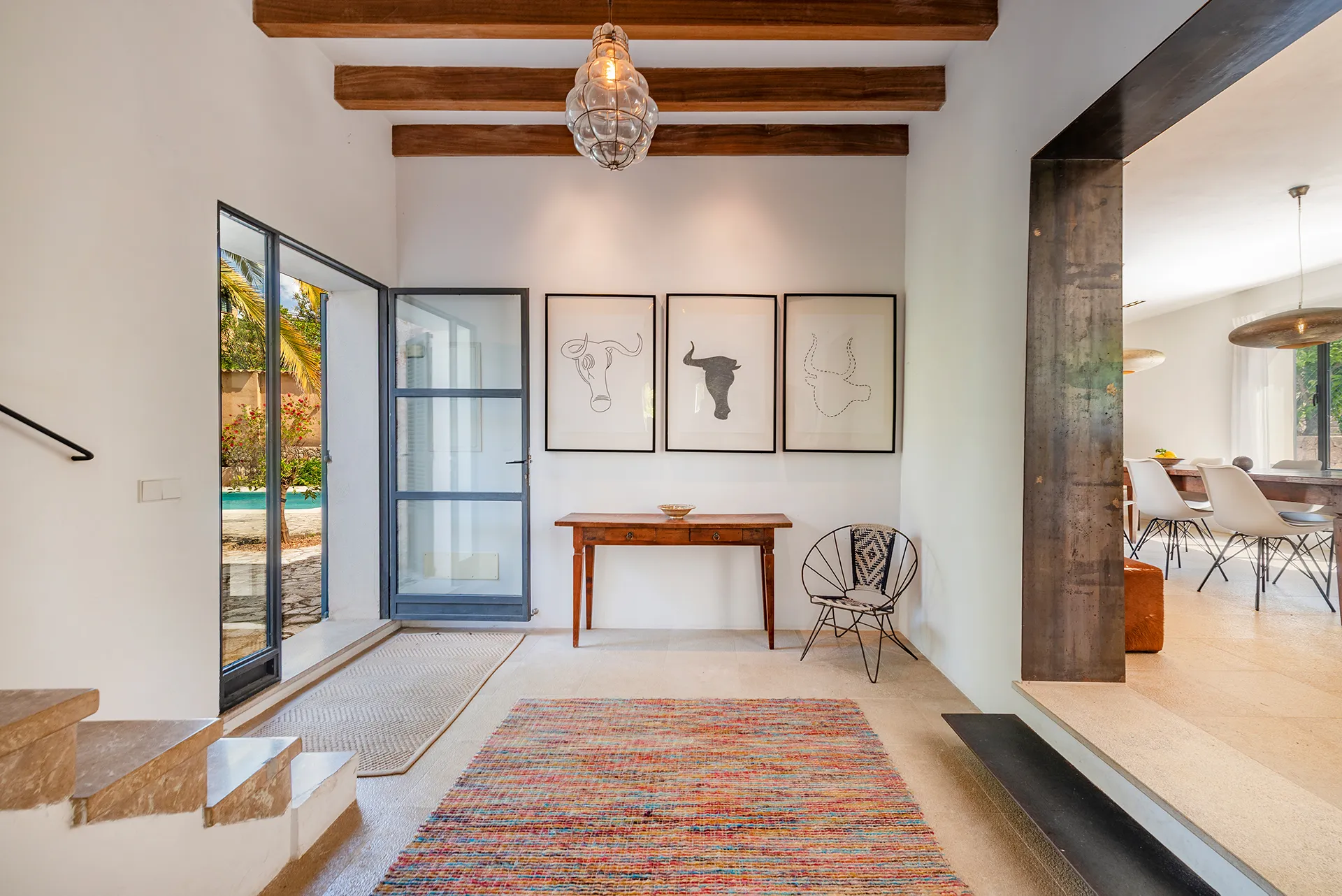 Storslået hus med privat have, pool og garage-14