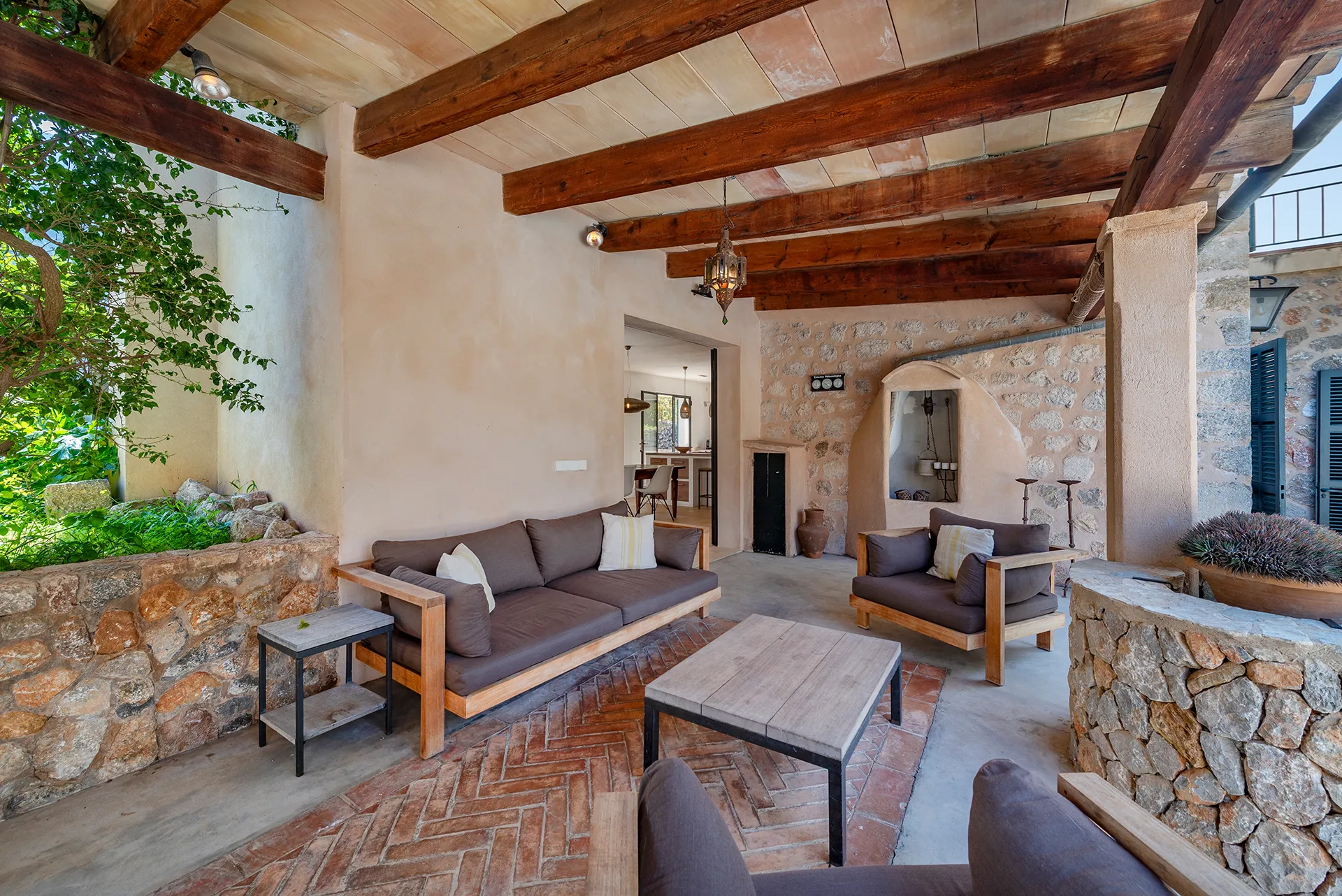 Storslået hus med privat have, pool og garage-7