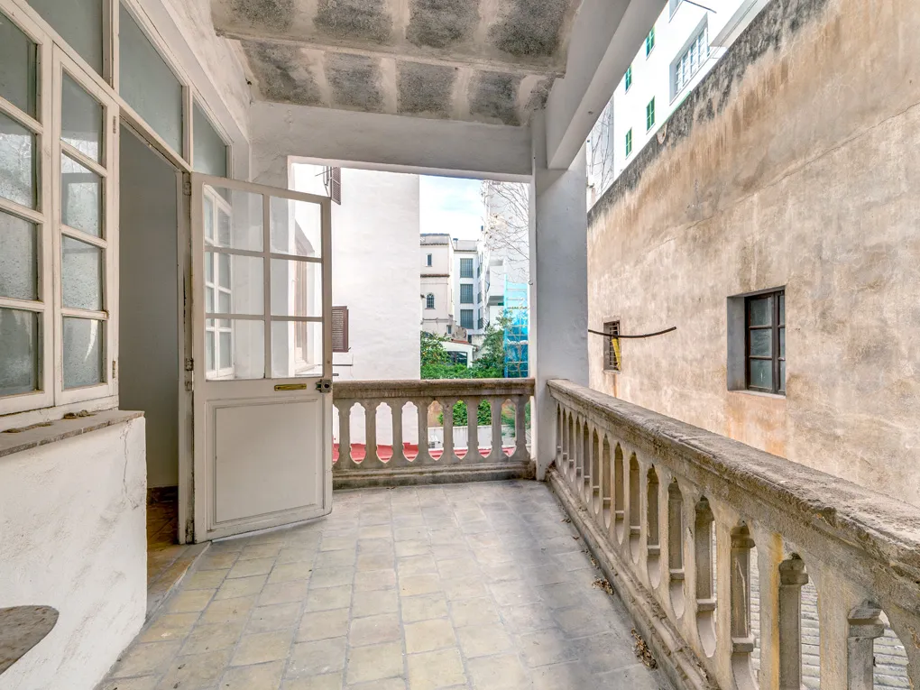 Te renoveren: Appartement op emblematische locatie met lift - Palma de Mallorca, Oude Stad-7