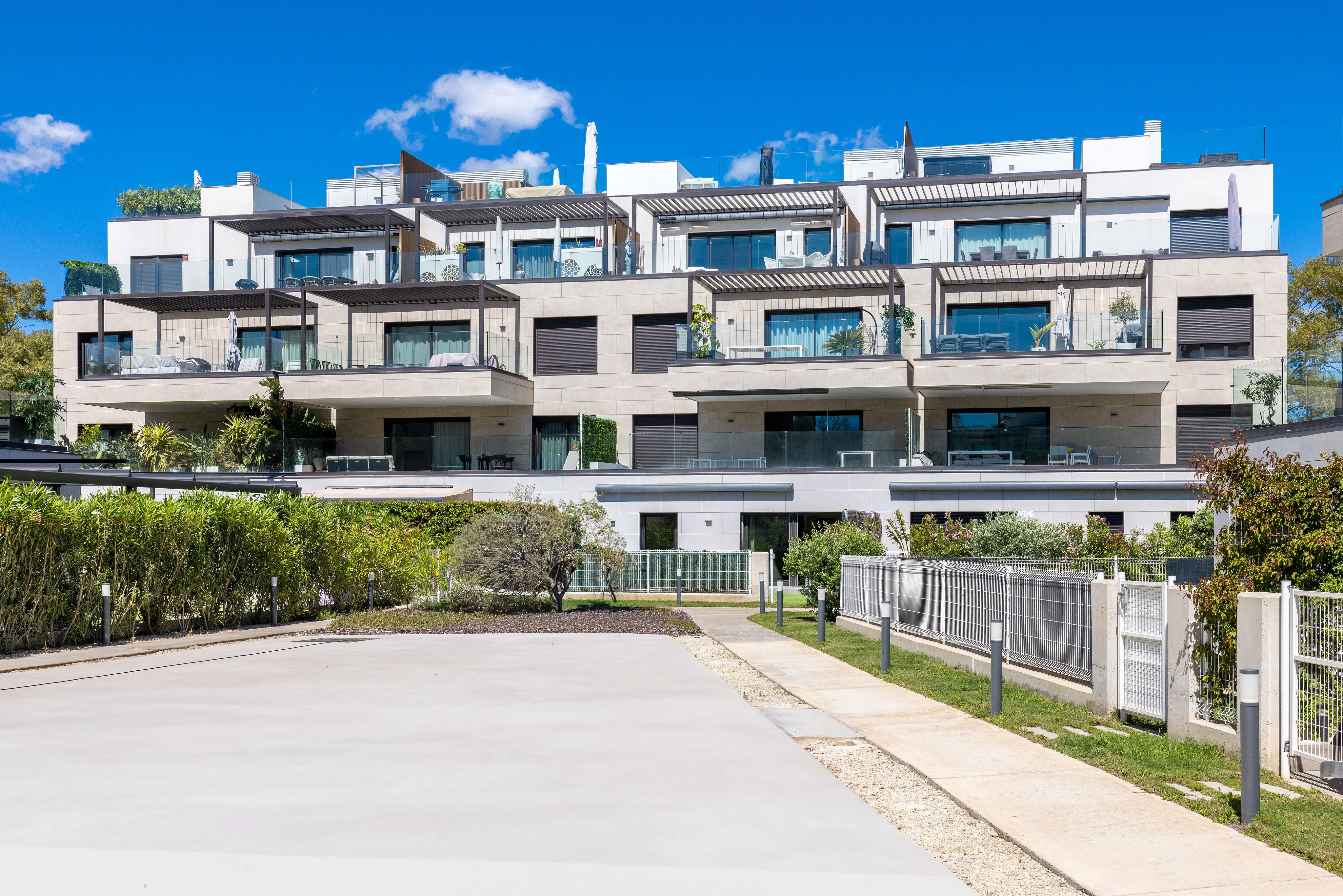 Soleggiato appartamento con giardino a Santa Ponsa, a pochi minuti dalla spiaggia-3