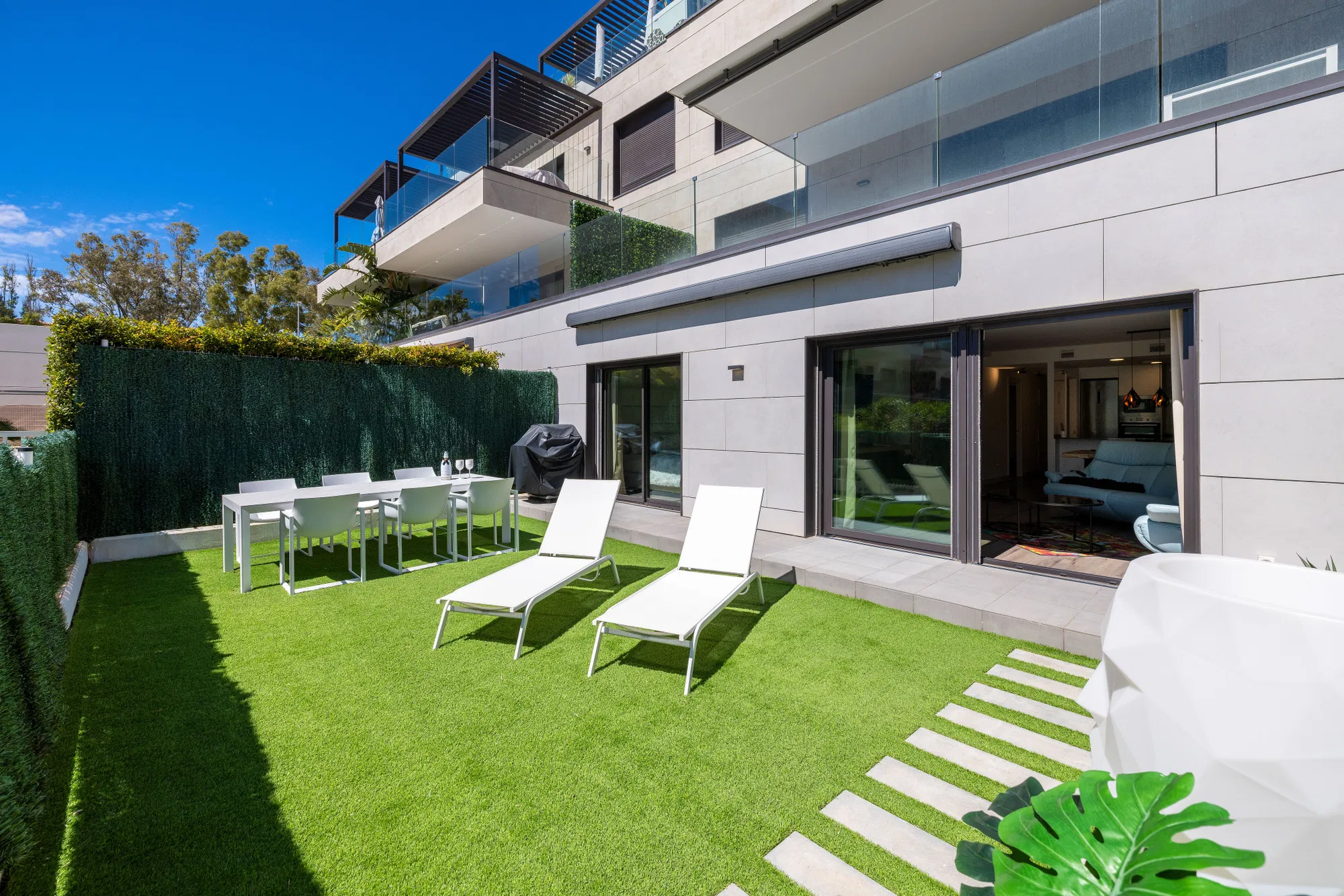 Sonniges Gartenapartment in Santa Ponsa, nur wenige Minuten vom Strand entfernt-1