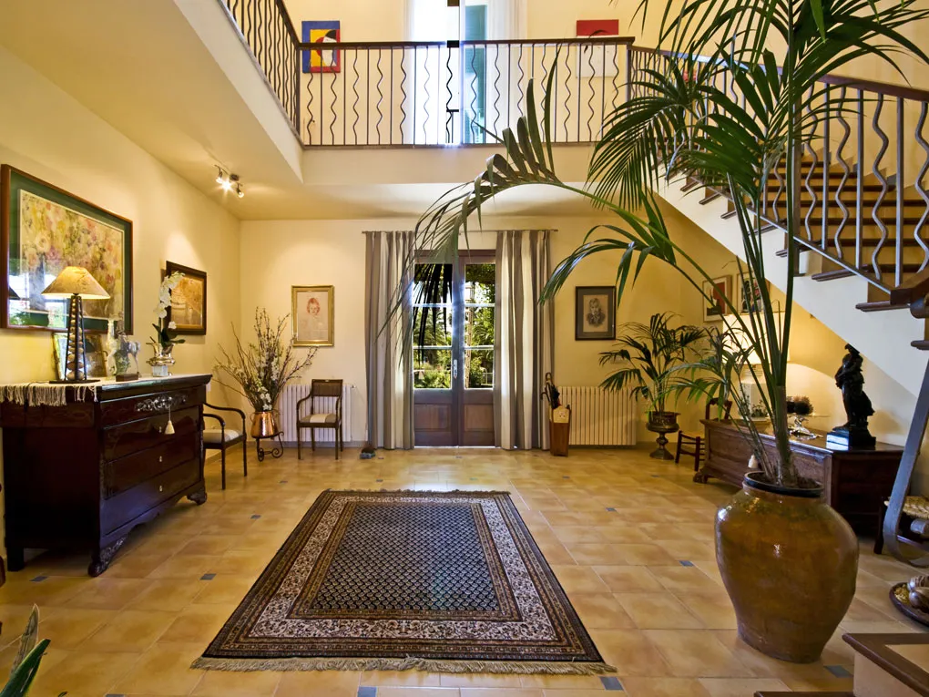 Landhus med smuk udsigt og have-3