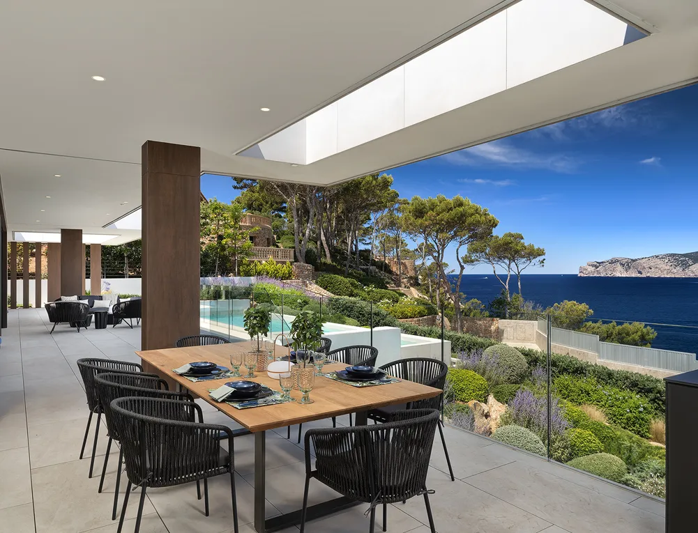 Villa di nuova costruzione con vista mare a Santa Ponsa-3