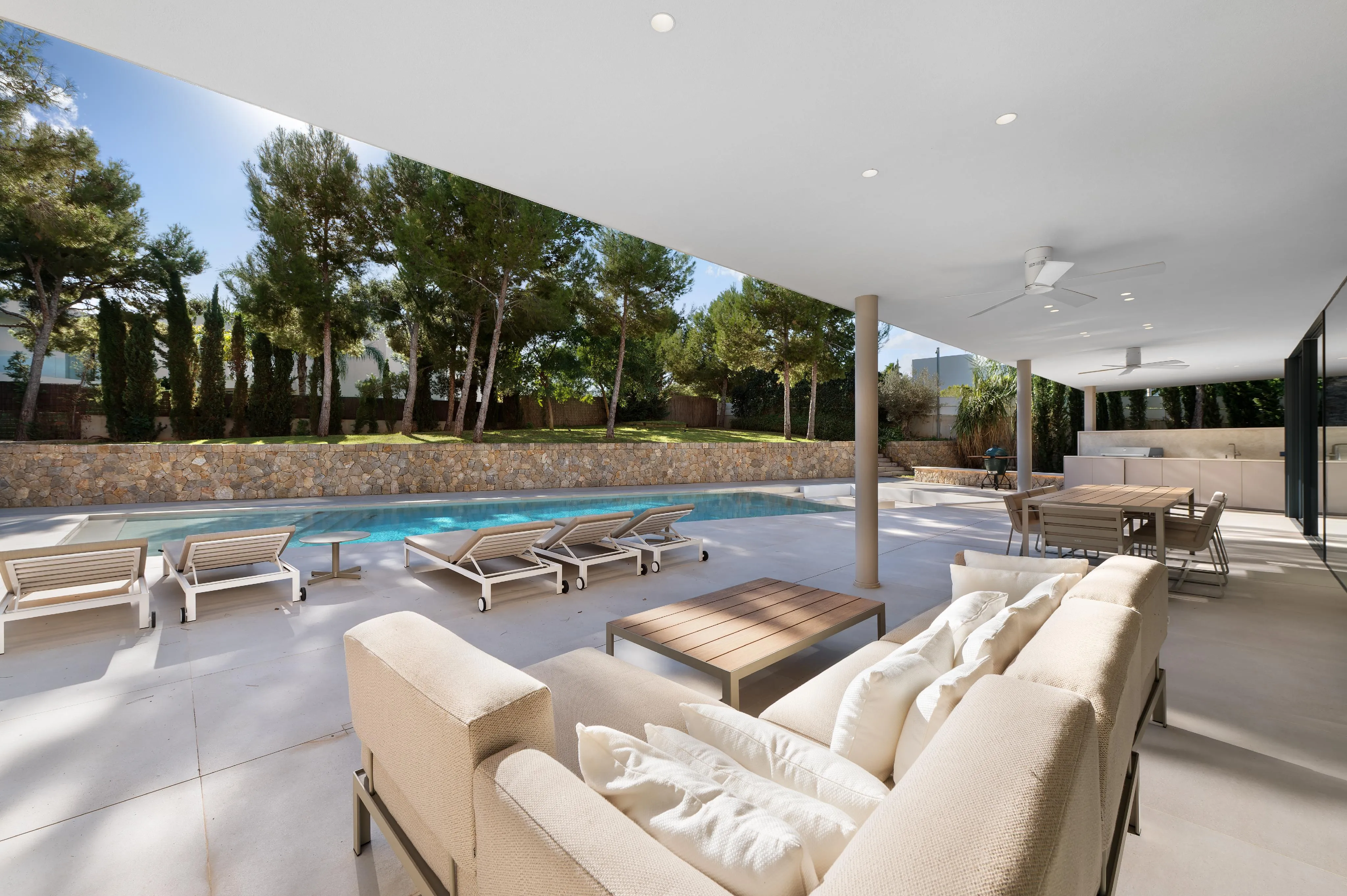 State of the art modern Villa in Nova Santa Ponsa-12
