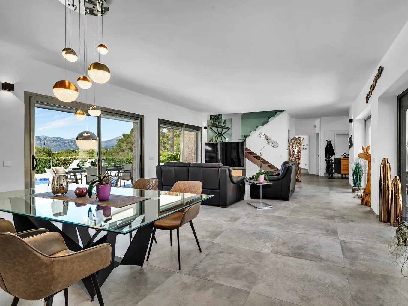 Villa familiare minimalista con privacy-10