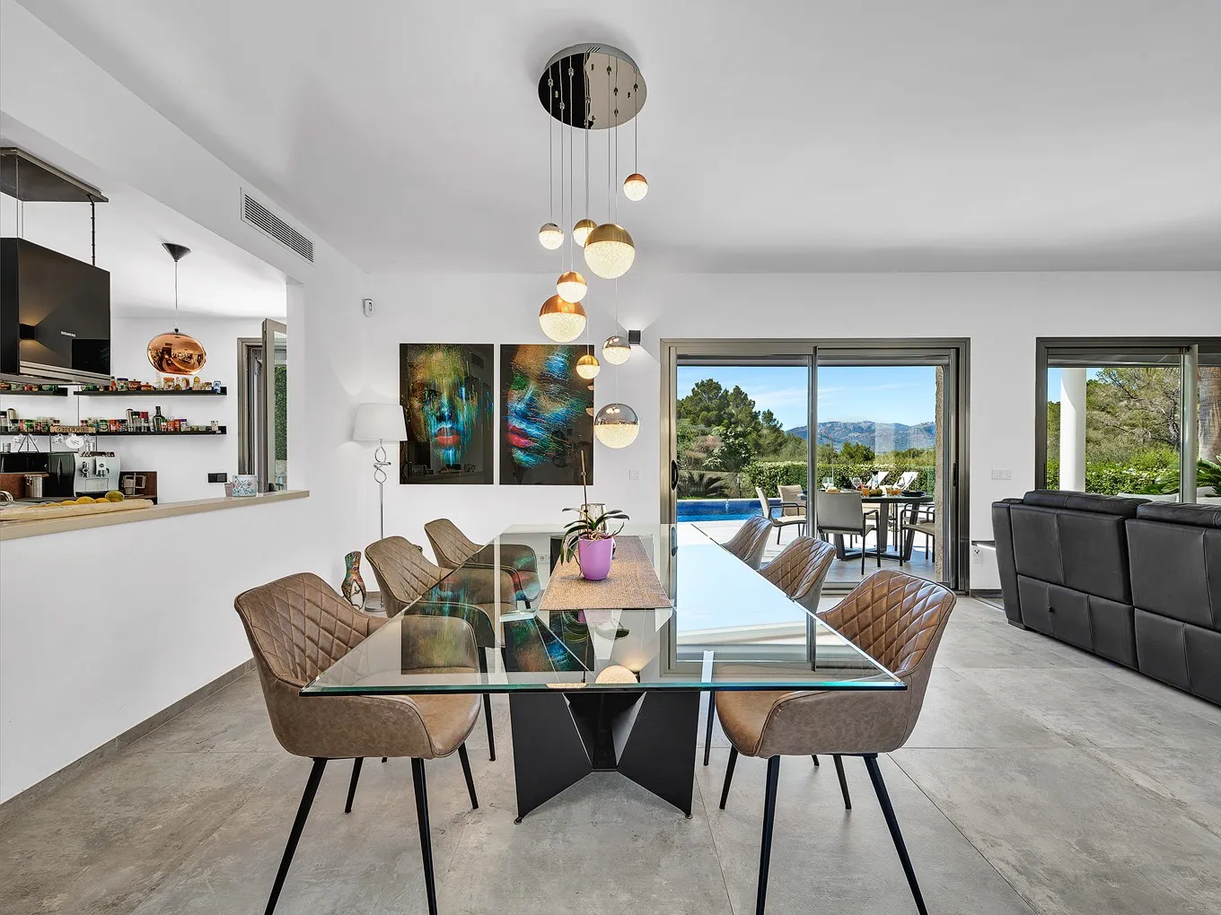 Villa familiare minimalista con privacy-5