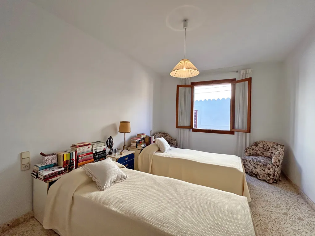 Maison de ville spacieuse avec garage et jardin à Alaro-11