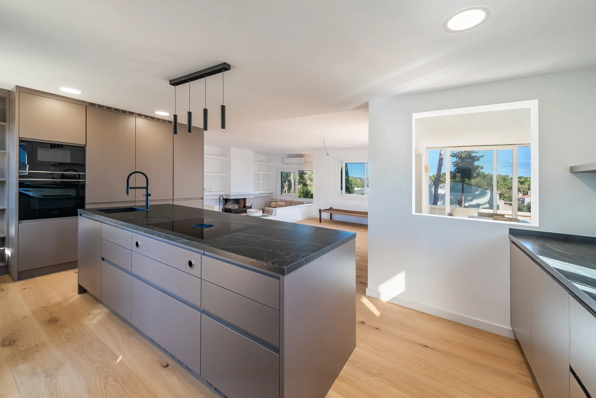 Superb family home in the sunshine, Alcudia - Bonaire-7