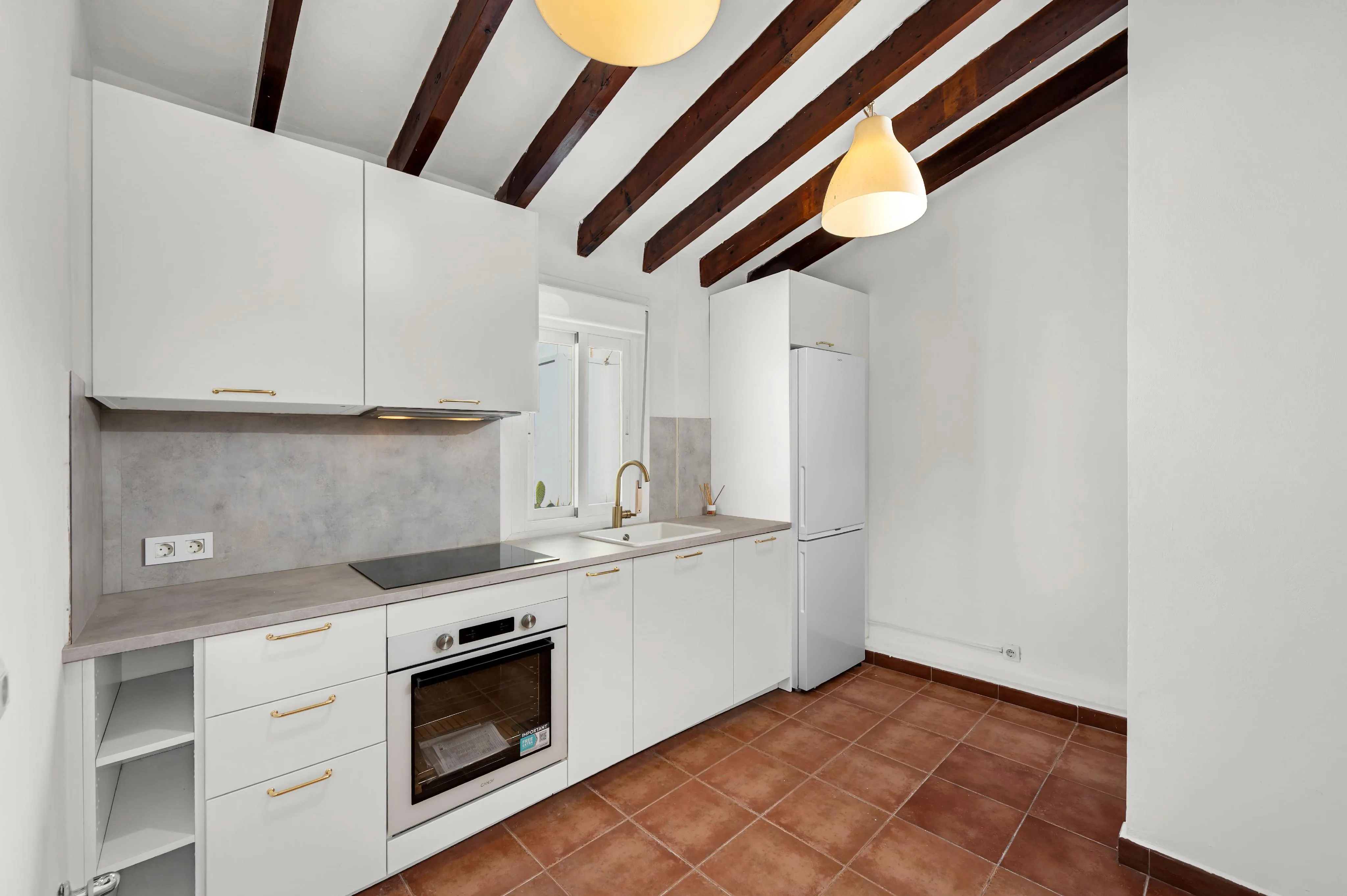 Charming Modernized apartment in Palma's vibrant Santa Catalina-5