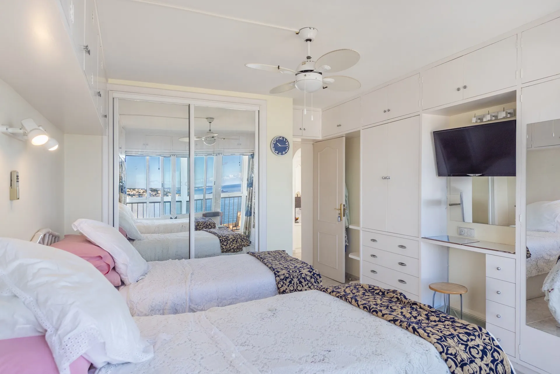 Atemberaubendes Penthouse mit Panoramablick aufs Meer-8