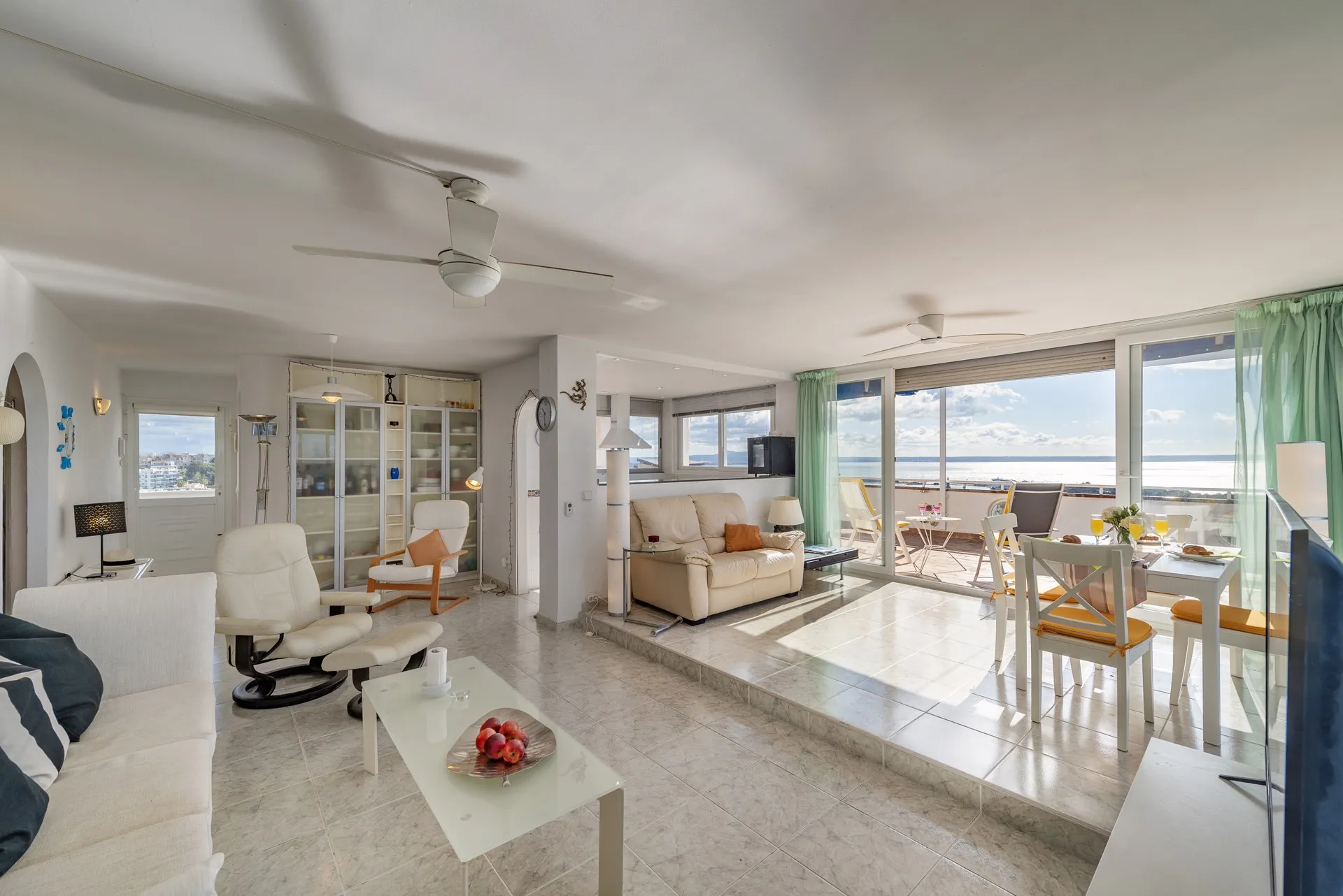 Atemberaubendes Penthouse mit Panoramablick aufs Meer-2