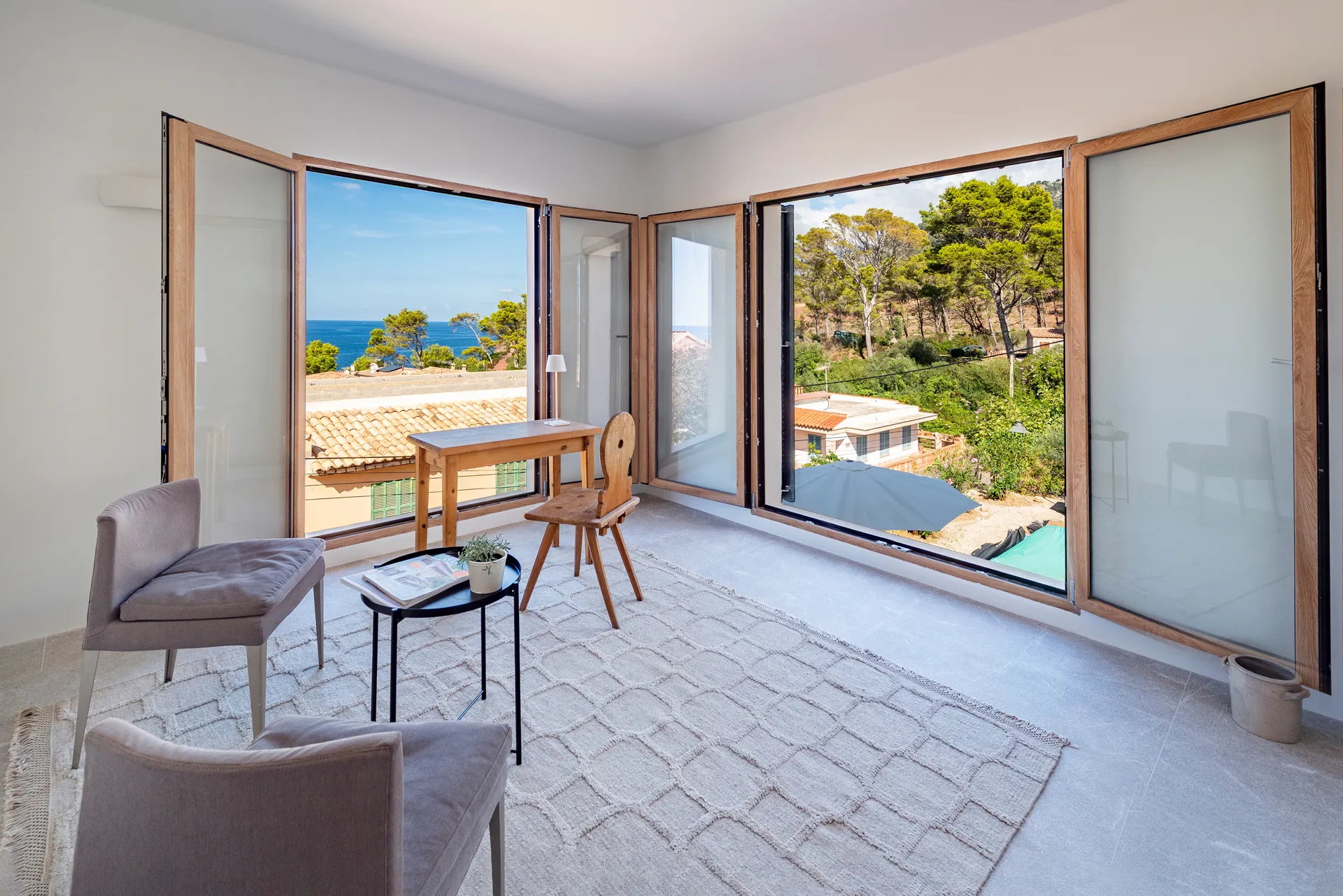 Stylishly renovated house with sea view in an idyllic fishing village-19