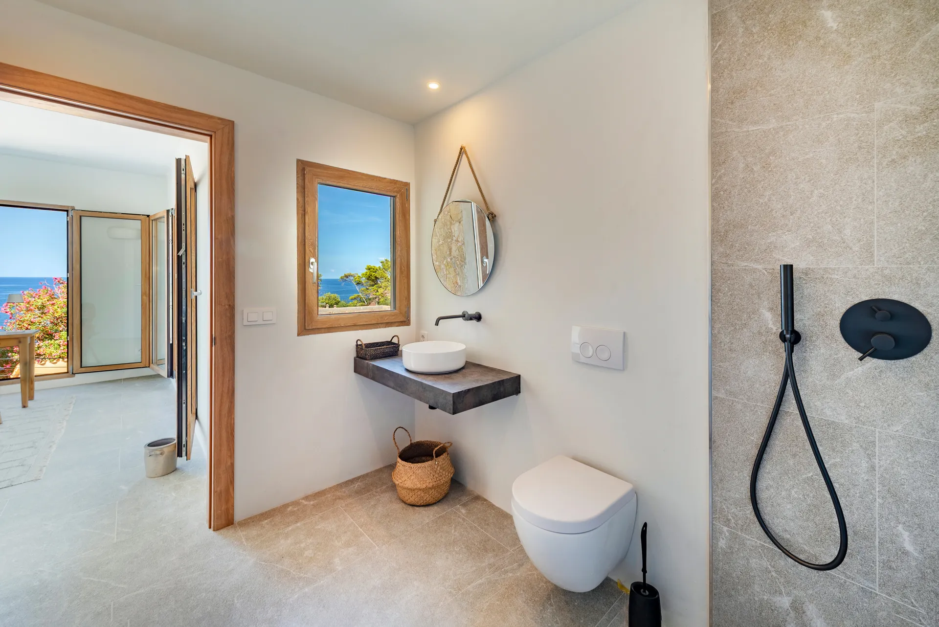 Stylishly renovated house with sea view in an idyllic fishing village-21