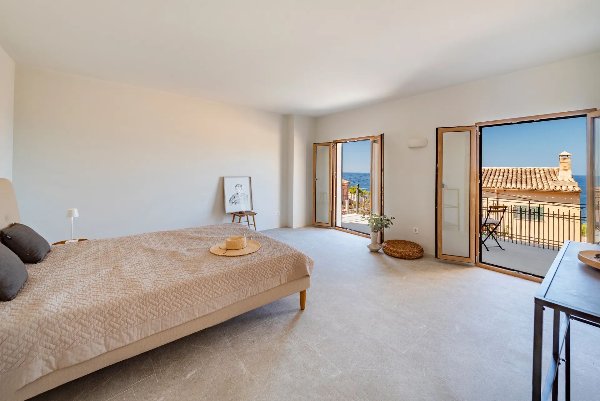 Stijlvol gerenoveerd huis met uitzicht op zee midden in het Tramuntana-gebergte-20