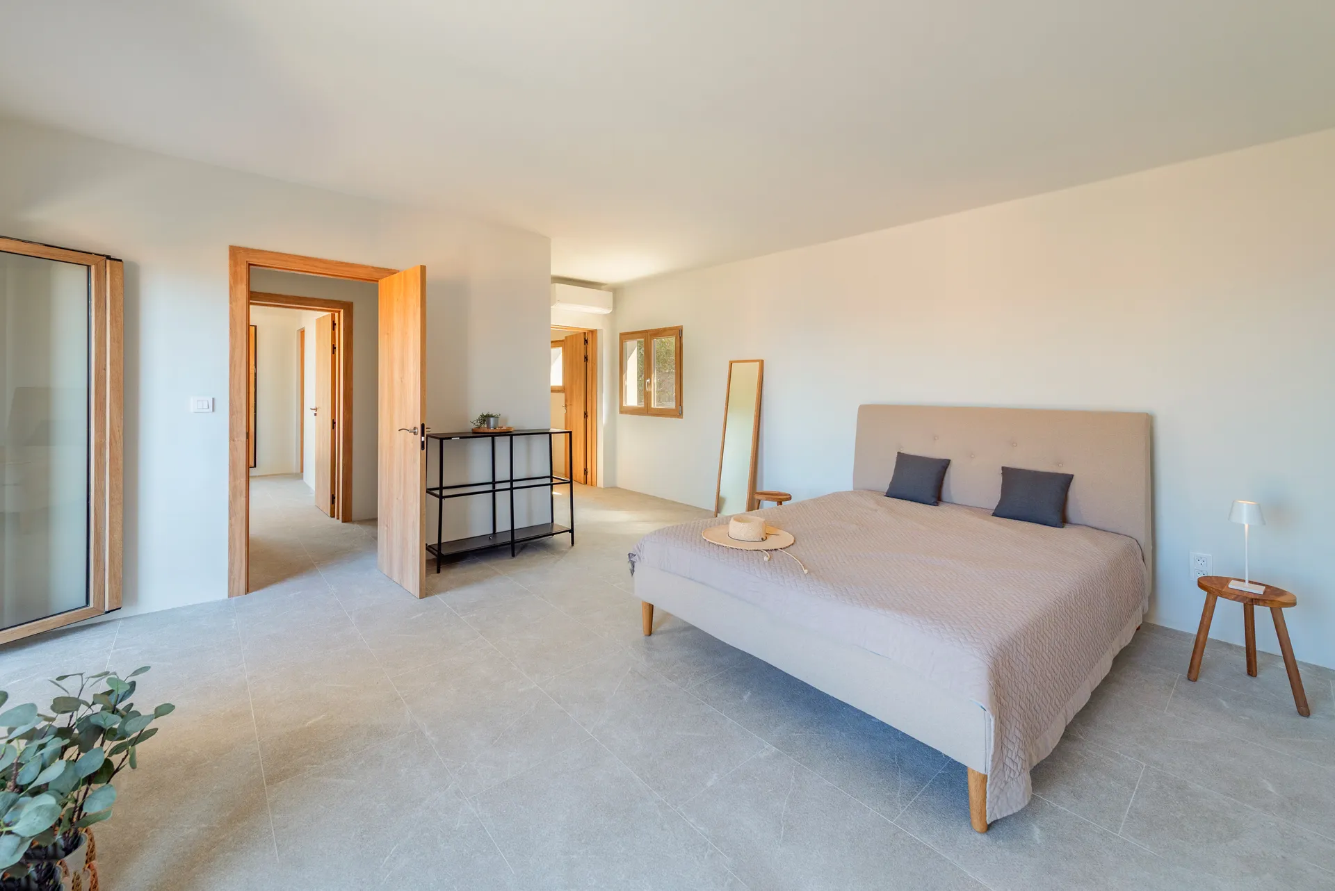 Stijlvol gerenoveerd huis met uitzicht op zee midden in het Tramuntana-gebergte-17