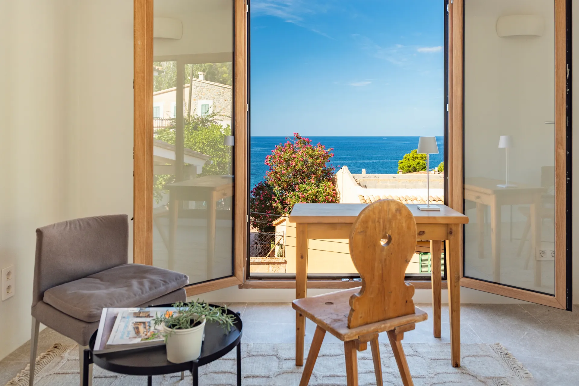 Stylishly renovated house with sea view in an idyllic fishing village-22