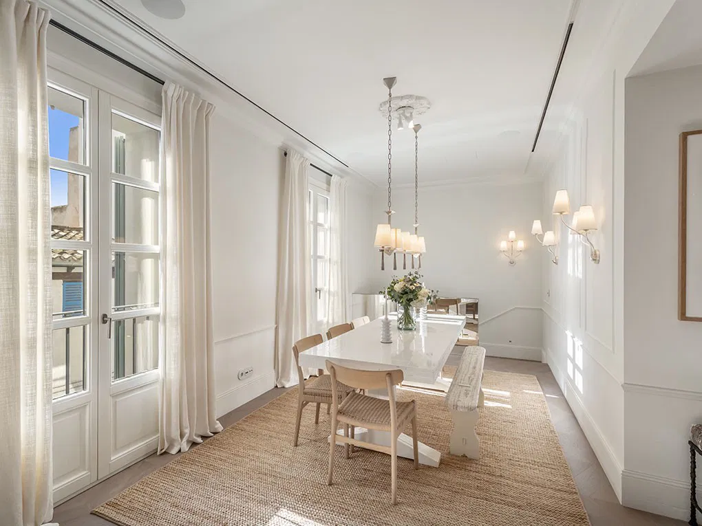 Gioiello urbano: residenza elegante con terrazza e parcheggio in un palazzo cittadino ristrutturato-4