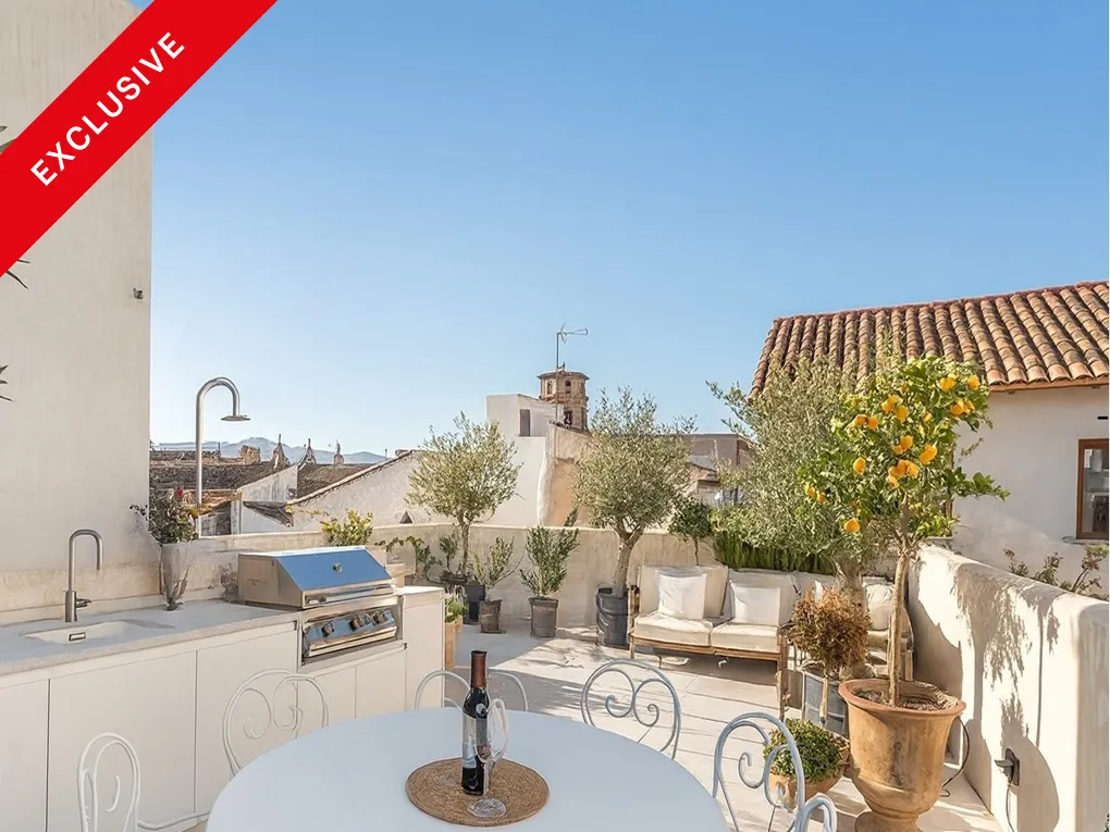 Elegant residence with terrace & parking in a renovated city palace-1