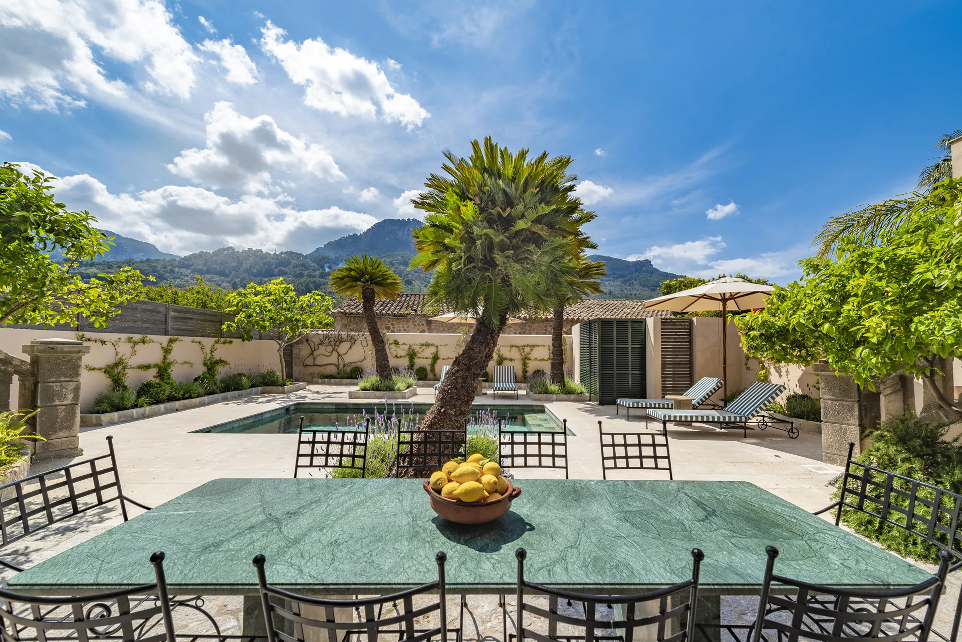 Modernist masterpiece in the heart of Sóller with ETV licence-44