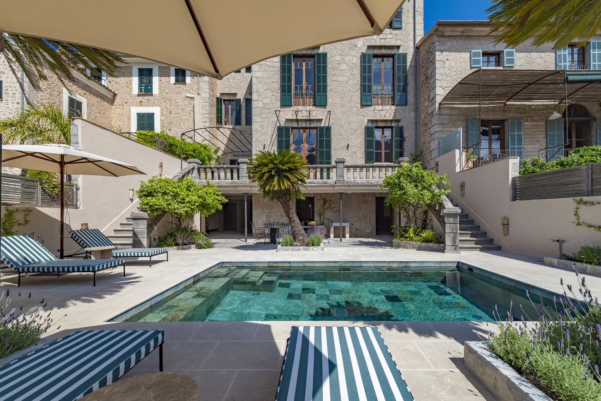 Modernist masterpiece in the heart of Sóller with ETV licence-43