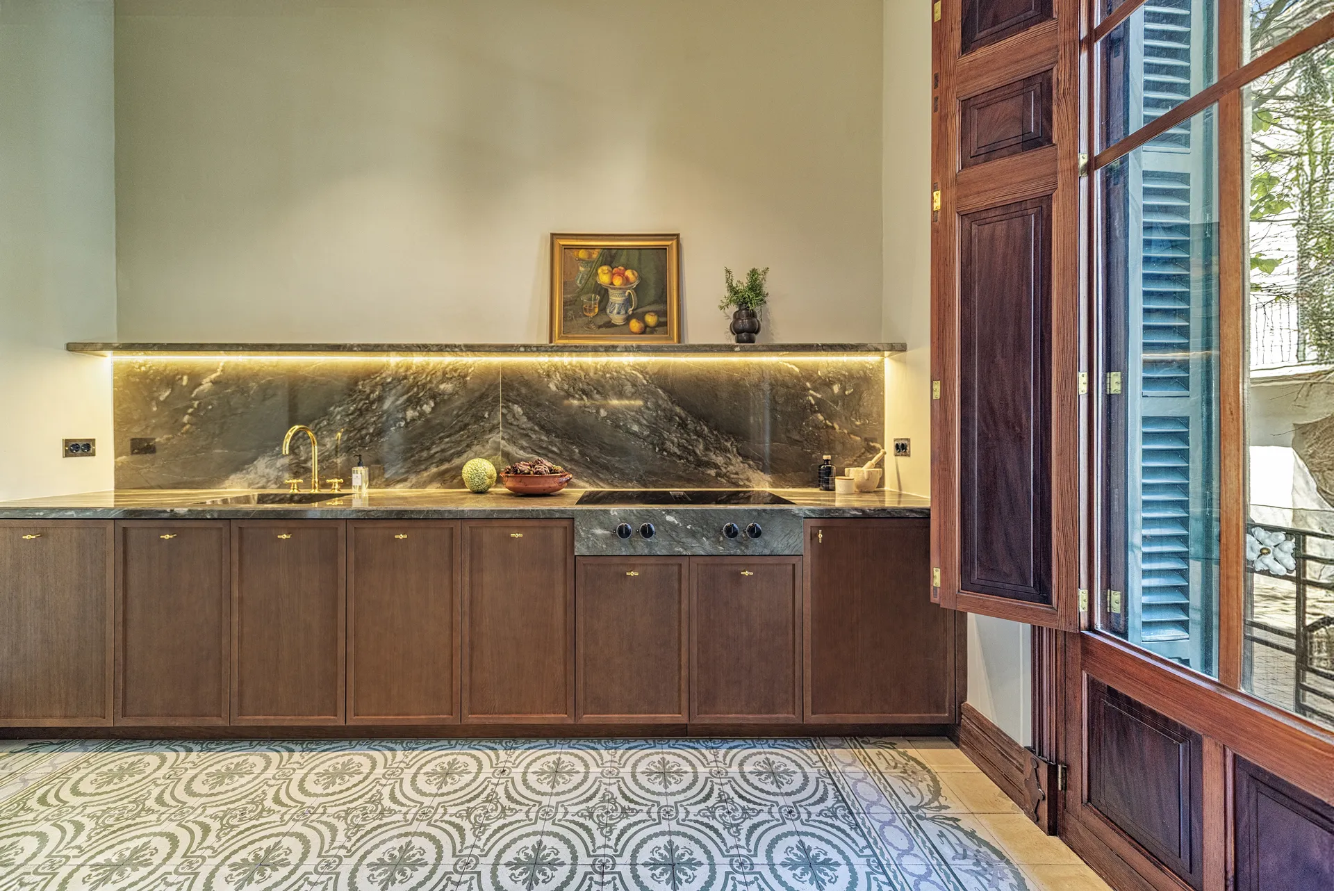 Obra maestra modernista en el corazón de Sóller con licencia vacacional-5