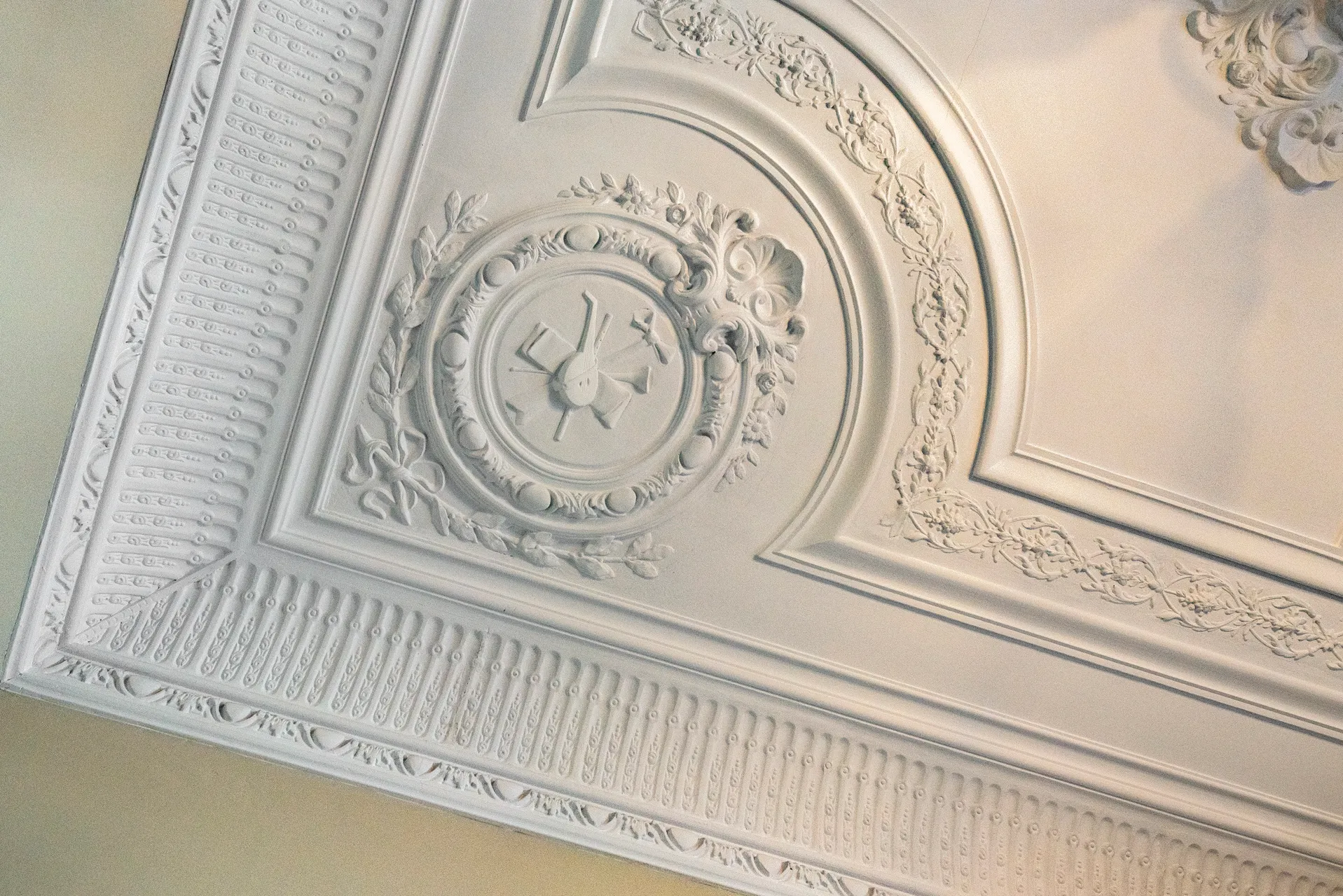 Obra maestra modernista en el corazón de Sóller con licencia vacacional-9