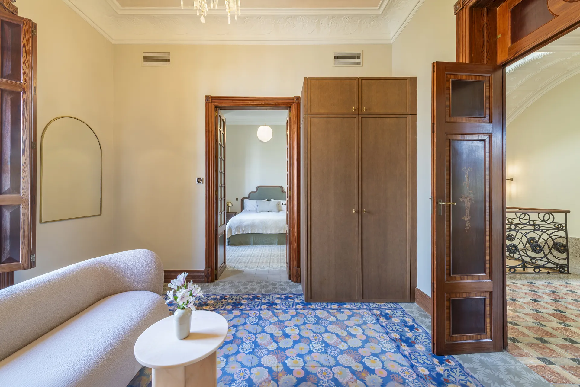 Obra maestra modernista en el corazón de Sóller con licencia vacacional-25