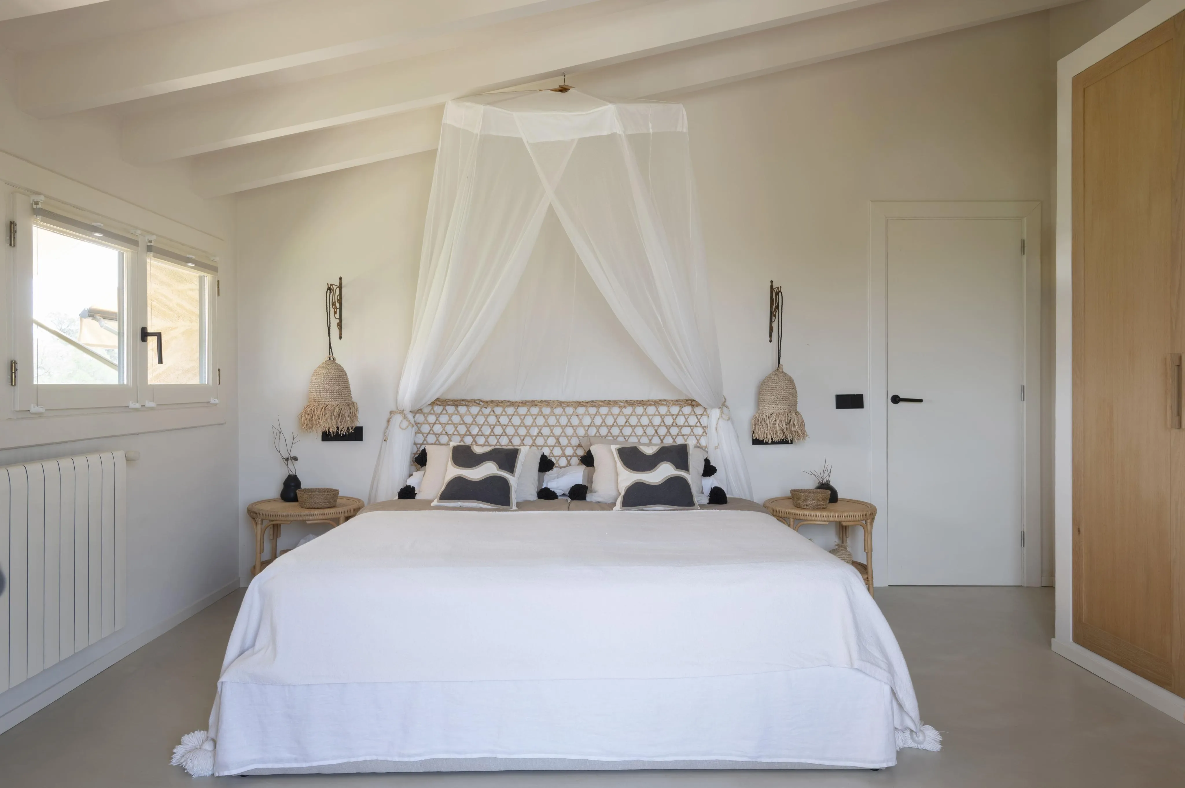 Encantadora finca renovada i completament moblada, amb llicència ETV, llista per entrar a viure i amb piscina-17