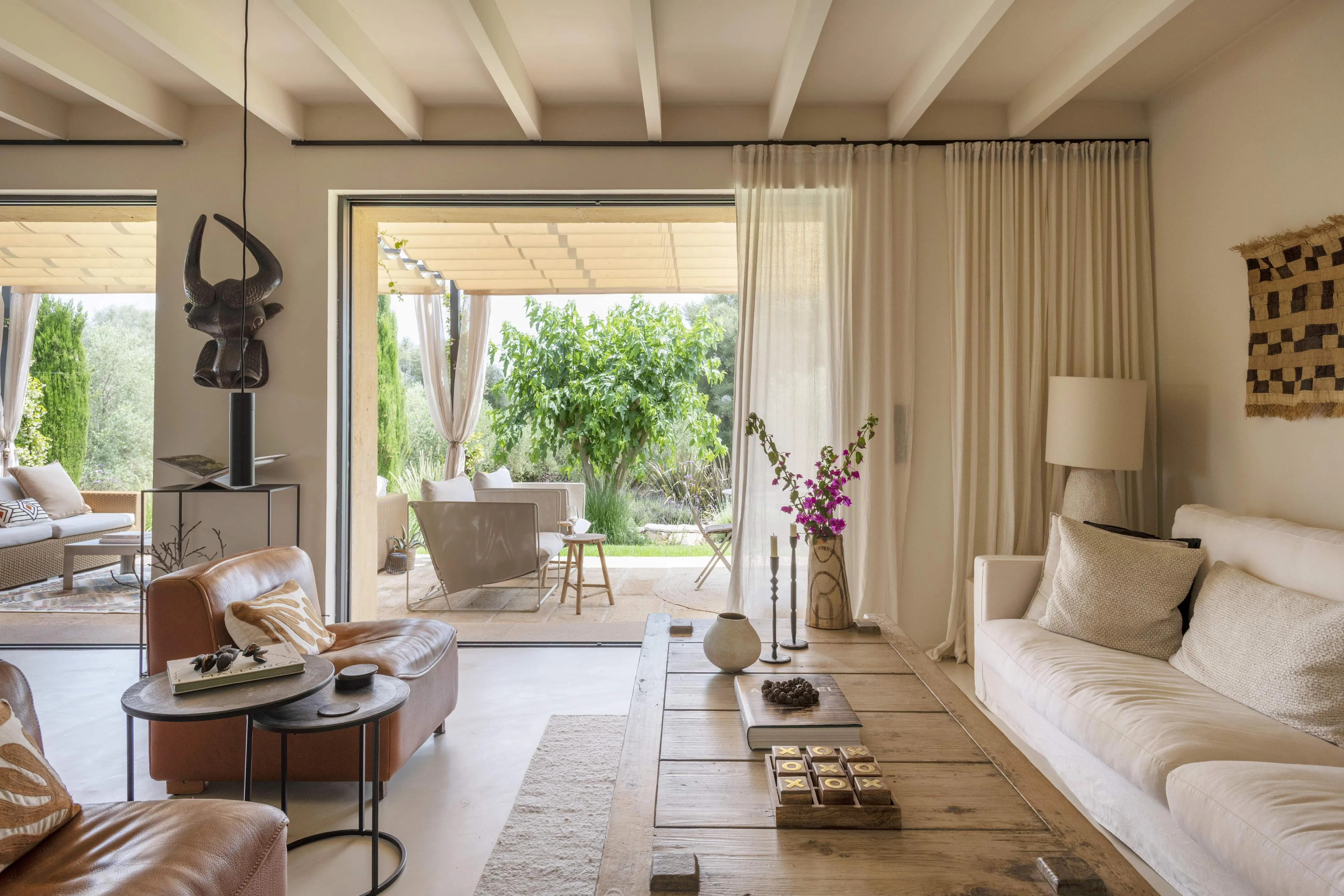 Incantevole finca ristrutturata e completamente arredata con licenza ETV, pronta per essere abitata e con piscina.-12