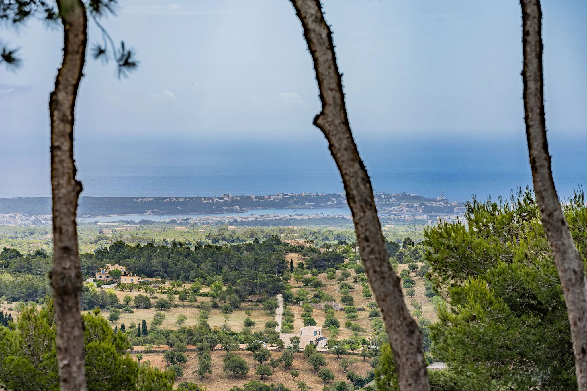 Finca amb espectacular vista al mar en naturalesa única al peu del Castell de Santueri-23