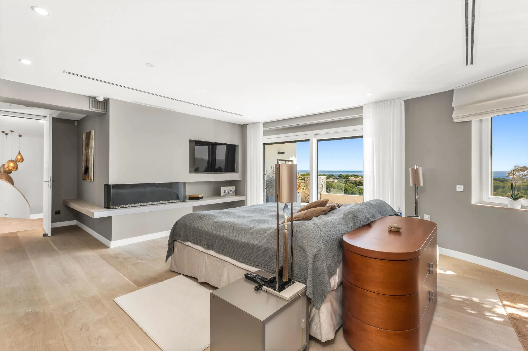 Villa con fantastica vista sul mare in posizione privilegiata a Bendinat-13
