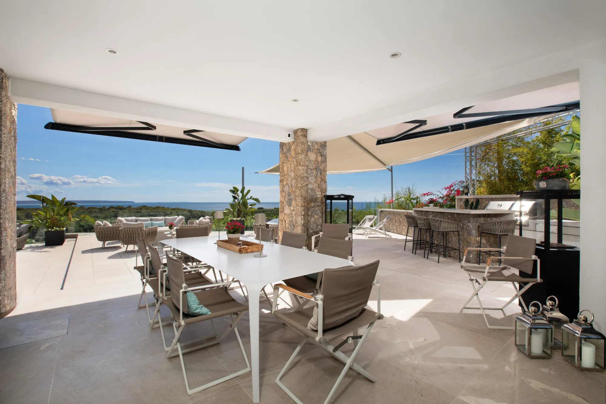 Villa con fantastica vista sul mare in posizione privilegiata a Bendinat-8