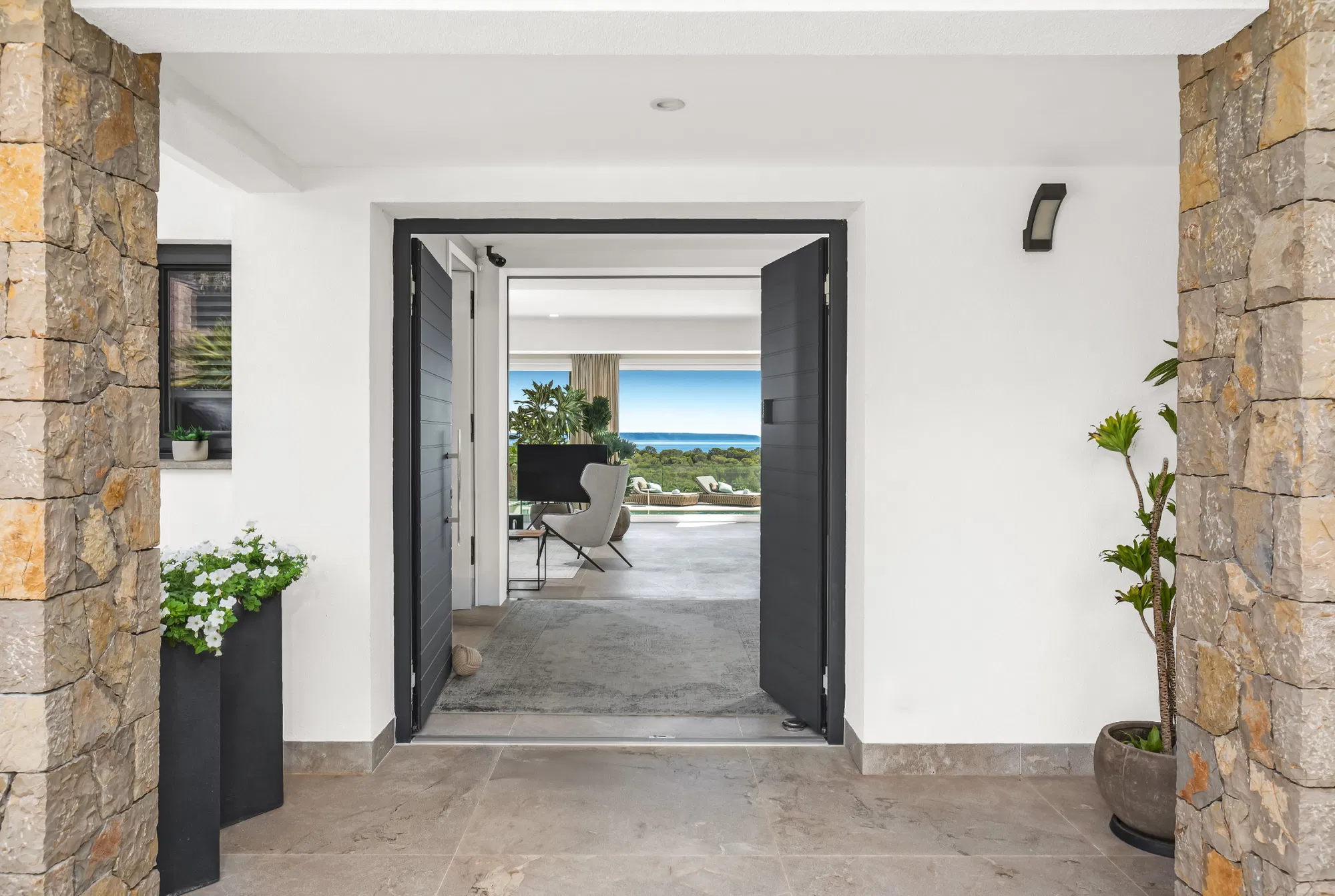 Villa con fantastica vista sul mare in posizione privilegiata a Bendinat-21