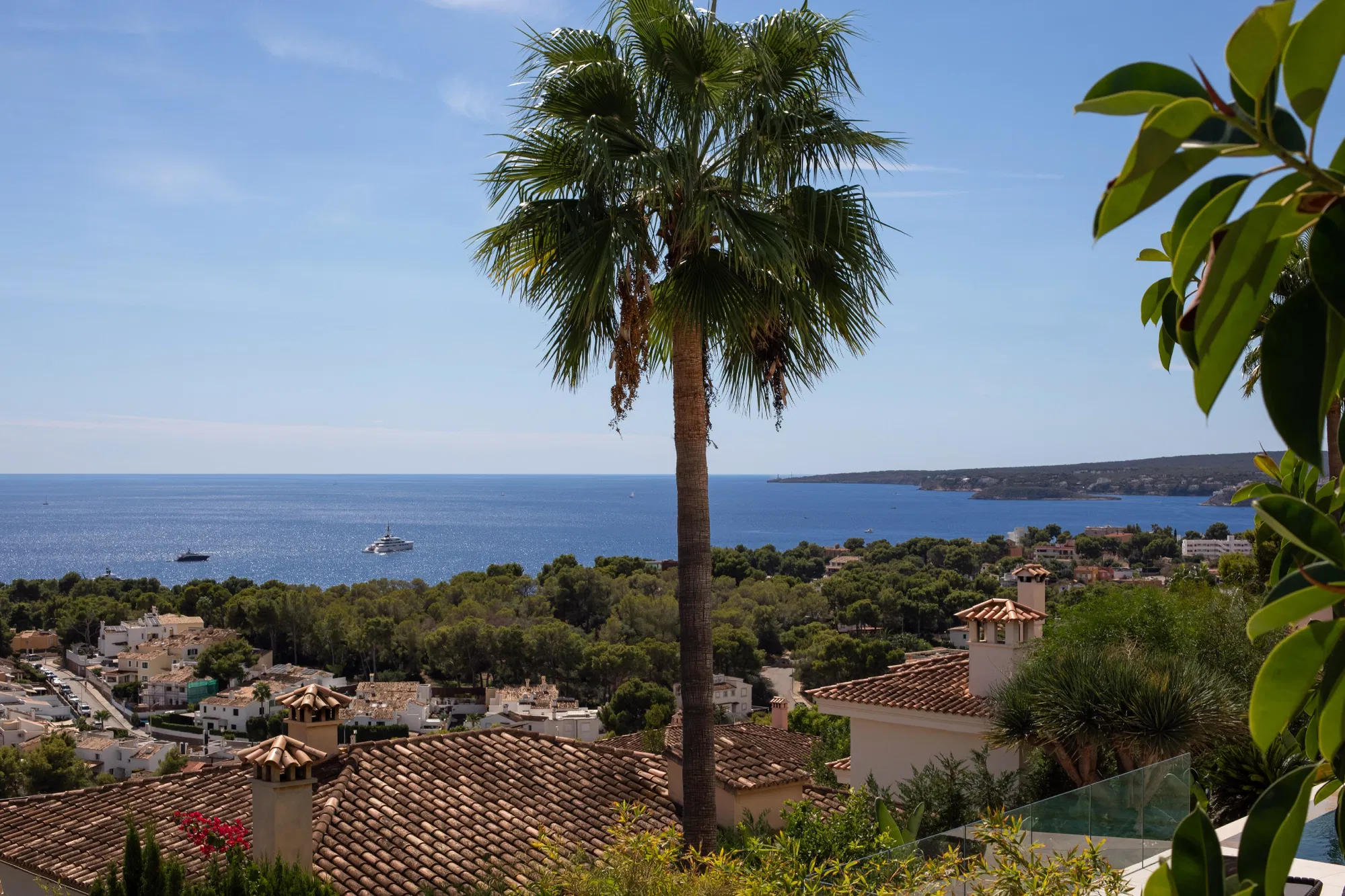 Villa con fantastica vista sul mare in posizione privilegiata a Bendinat-23