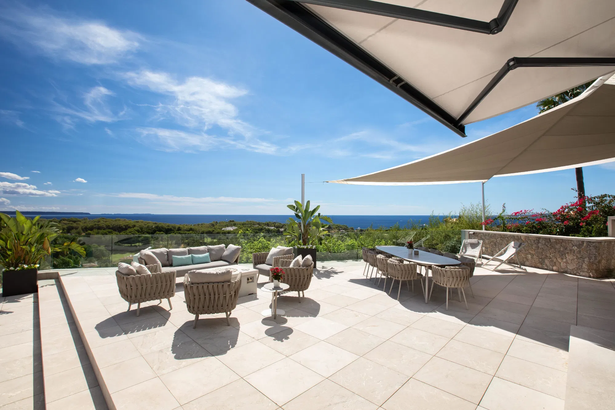 Villa con fantastica vista sul mare in posizione privilegiata a Bendinat-3