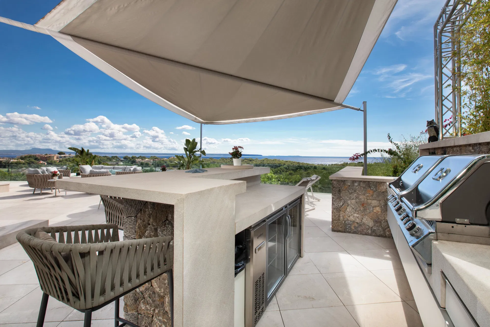 Villa con fantastica vista sul mare in posizione privilegiata a Bendinat-20