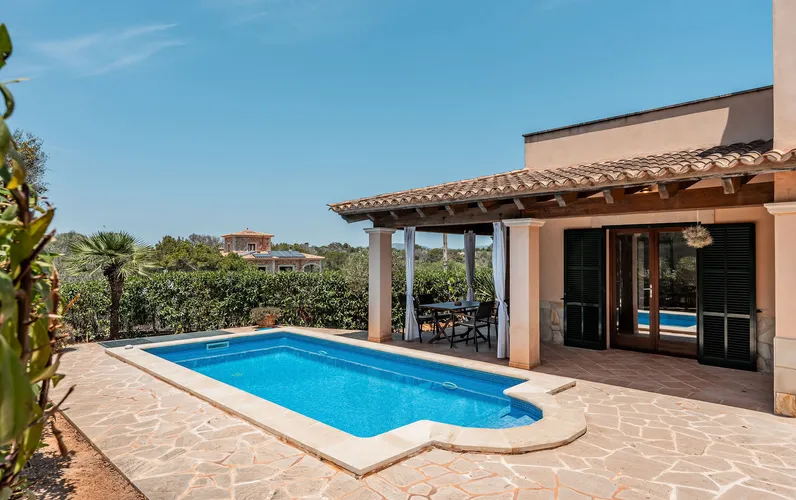 Chalet vicino alla spiaggia con licenza di affitto per le vacanze