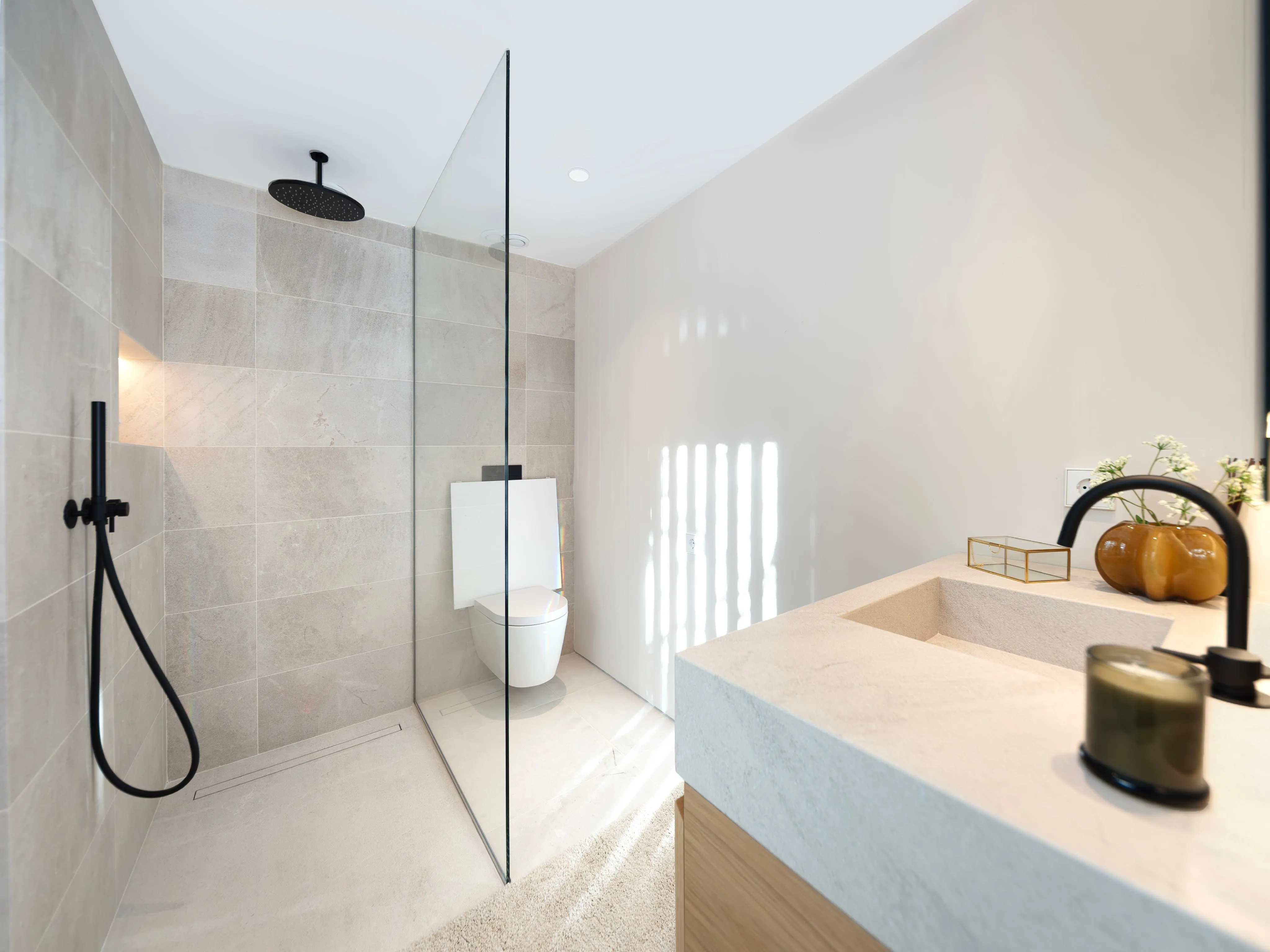 Bonavida: Villa di nuova costruzione in posizione tranquilla con piscina privata e giardino-10